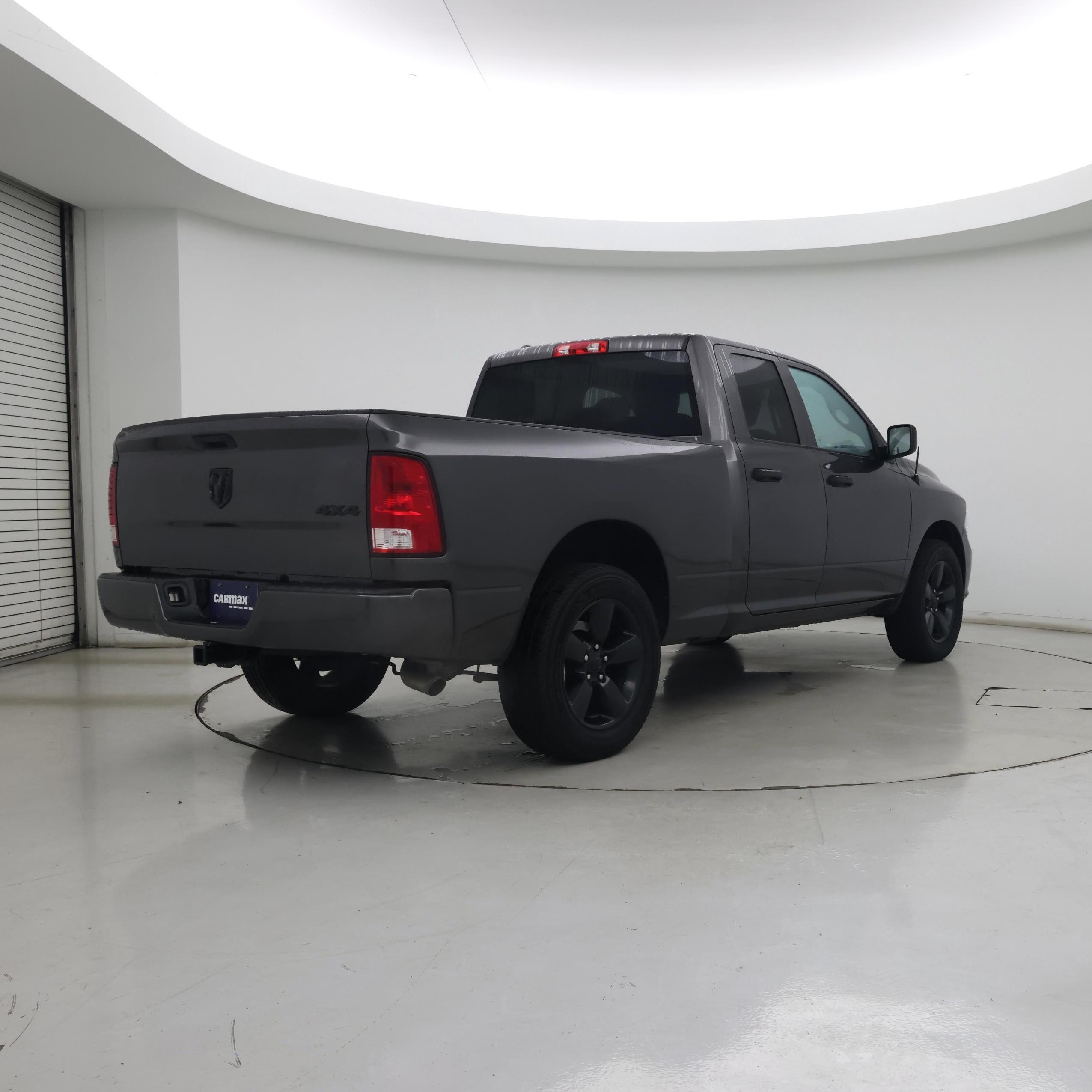 Thumbnail: 2019 RAM 1500 Classic - 8