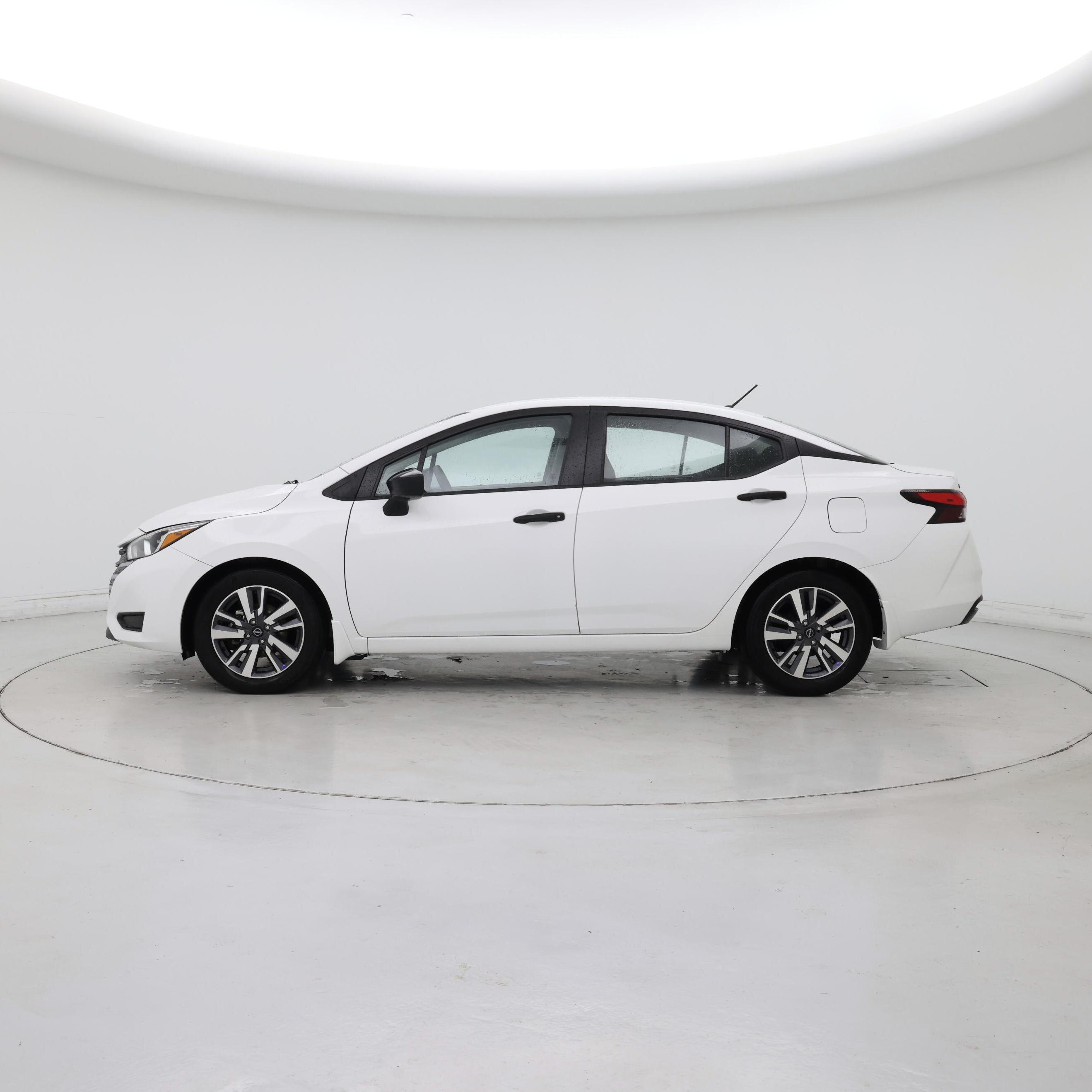 Thumbnail: 2024 Nissan Versa - 3