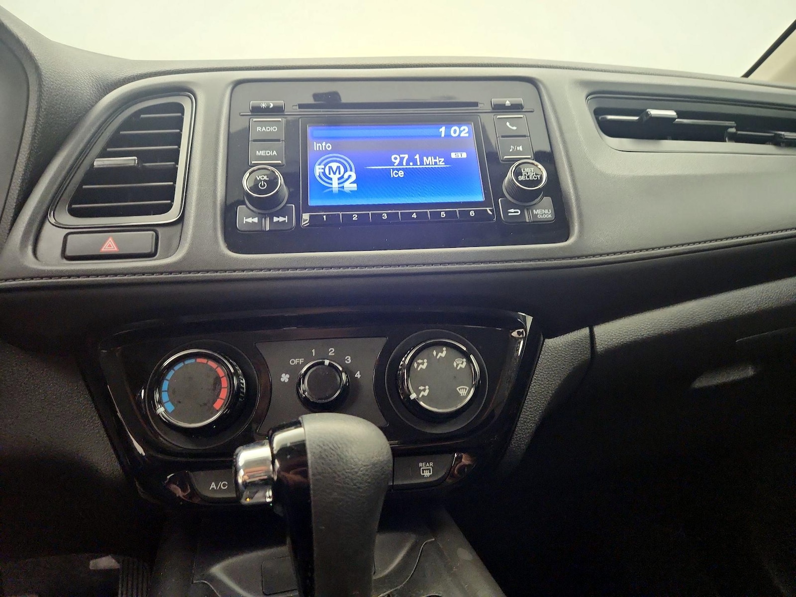 2021 Honda HR-V LX - Photo 17