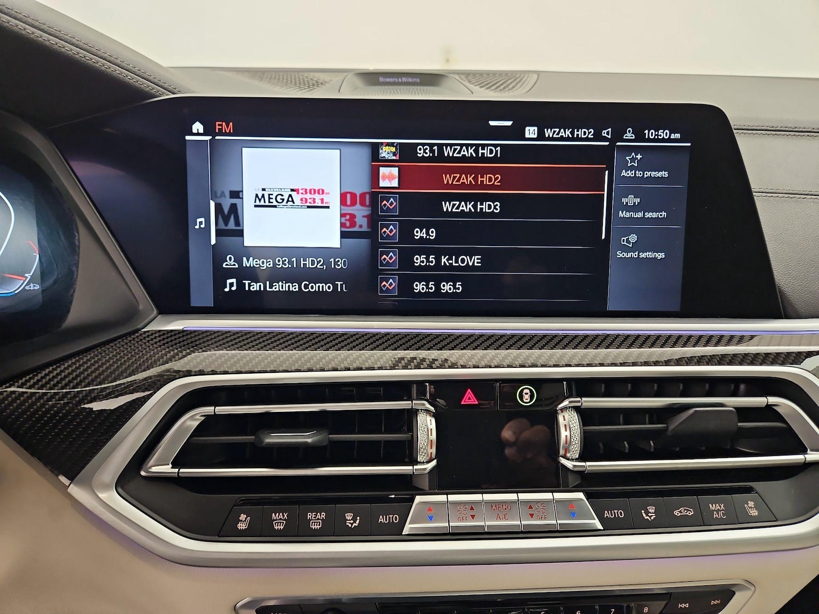 2021 BMW X5 M50i - Photo 17