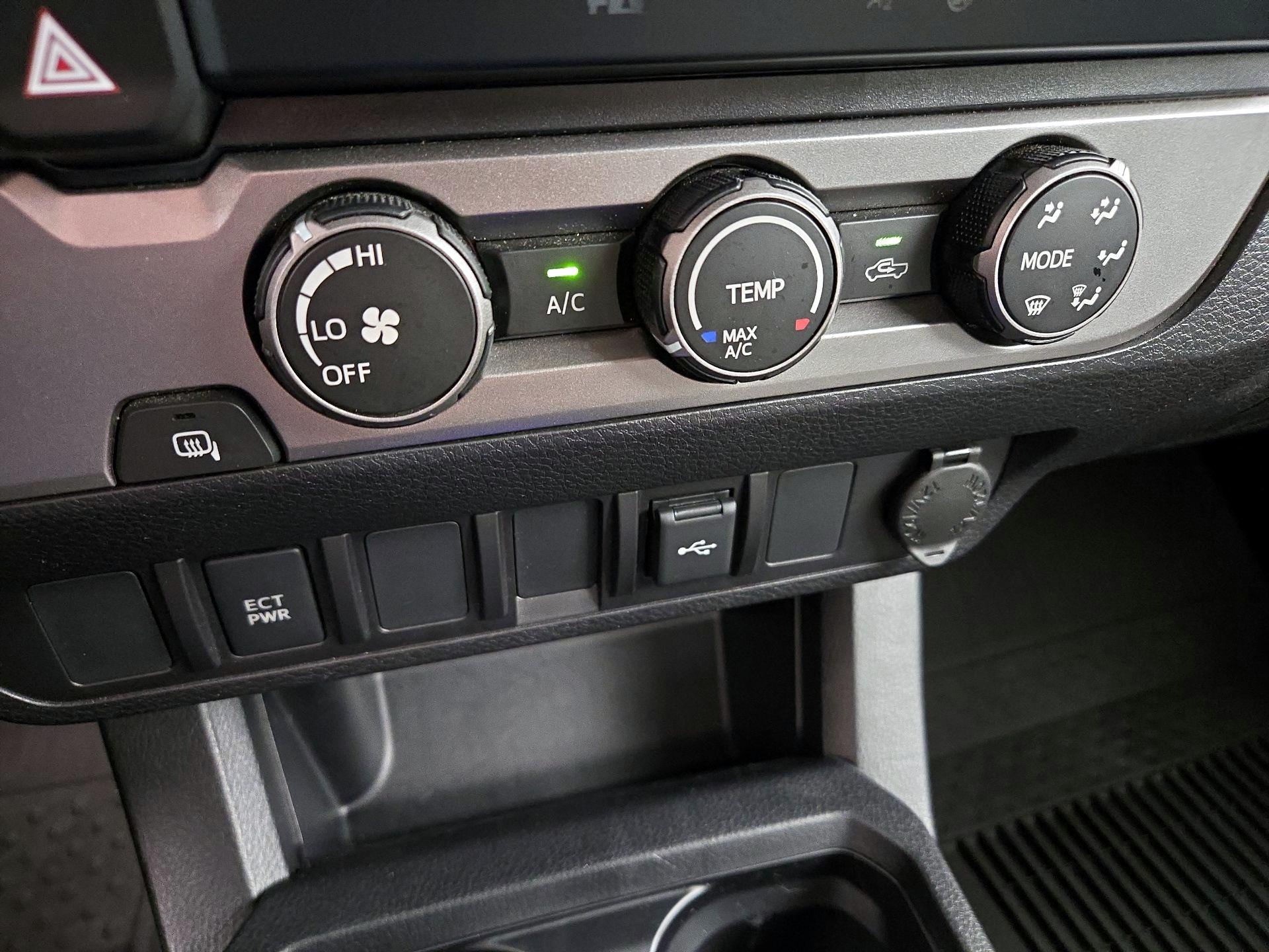 Thumbnail: 2021 Toyota Tacoma - 16