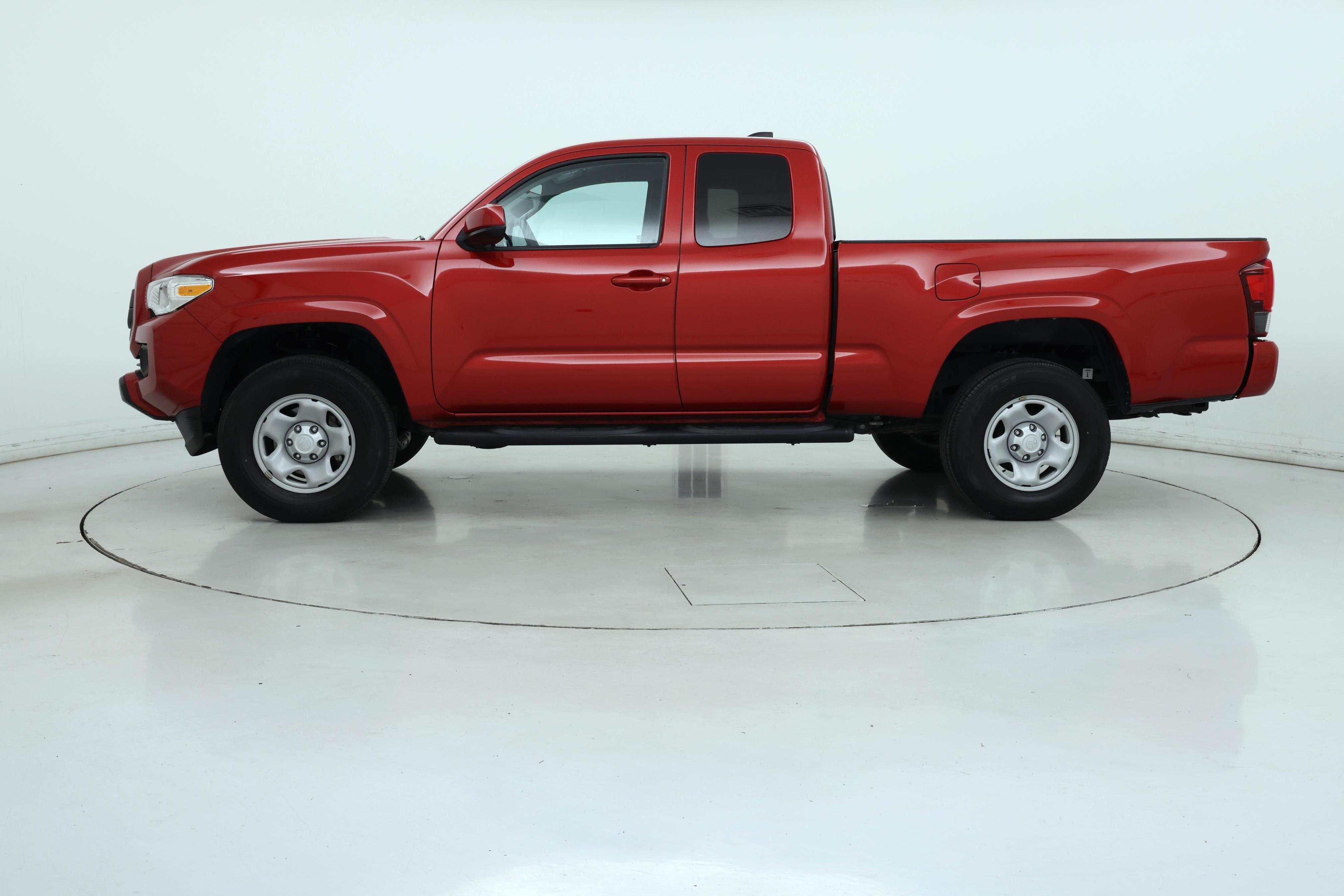 Thumbnail: 2021 Toyota Tacoma - 3