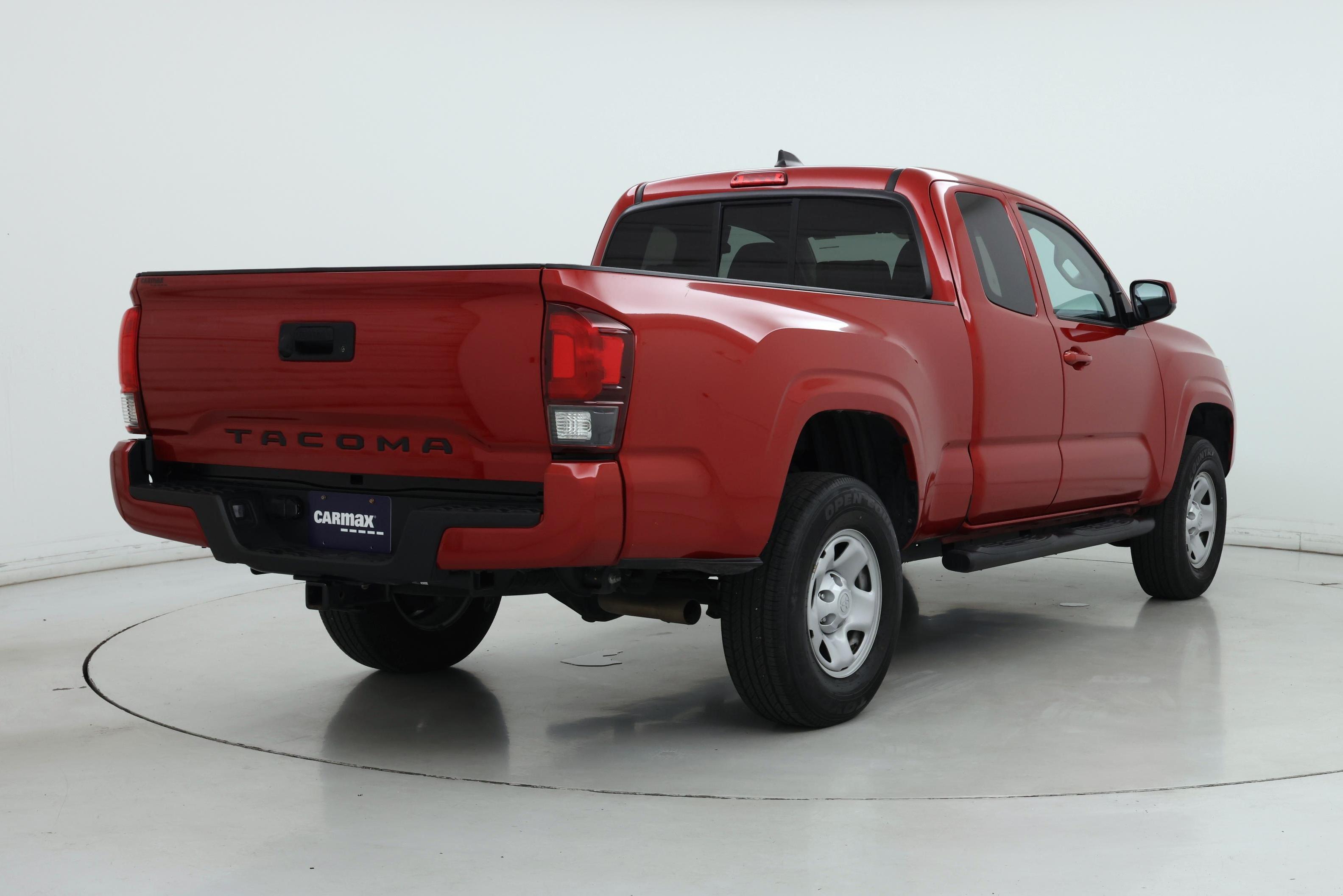 Thumbnail: 2021 Toyota Tacoma - 8
