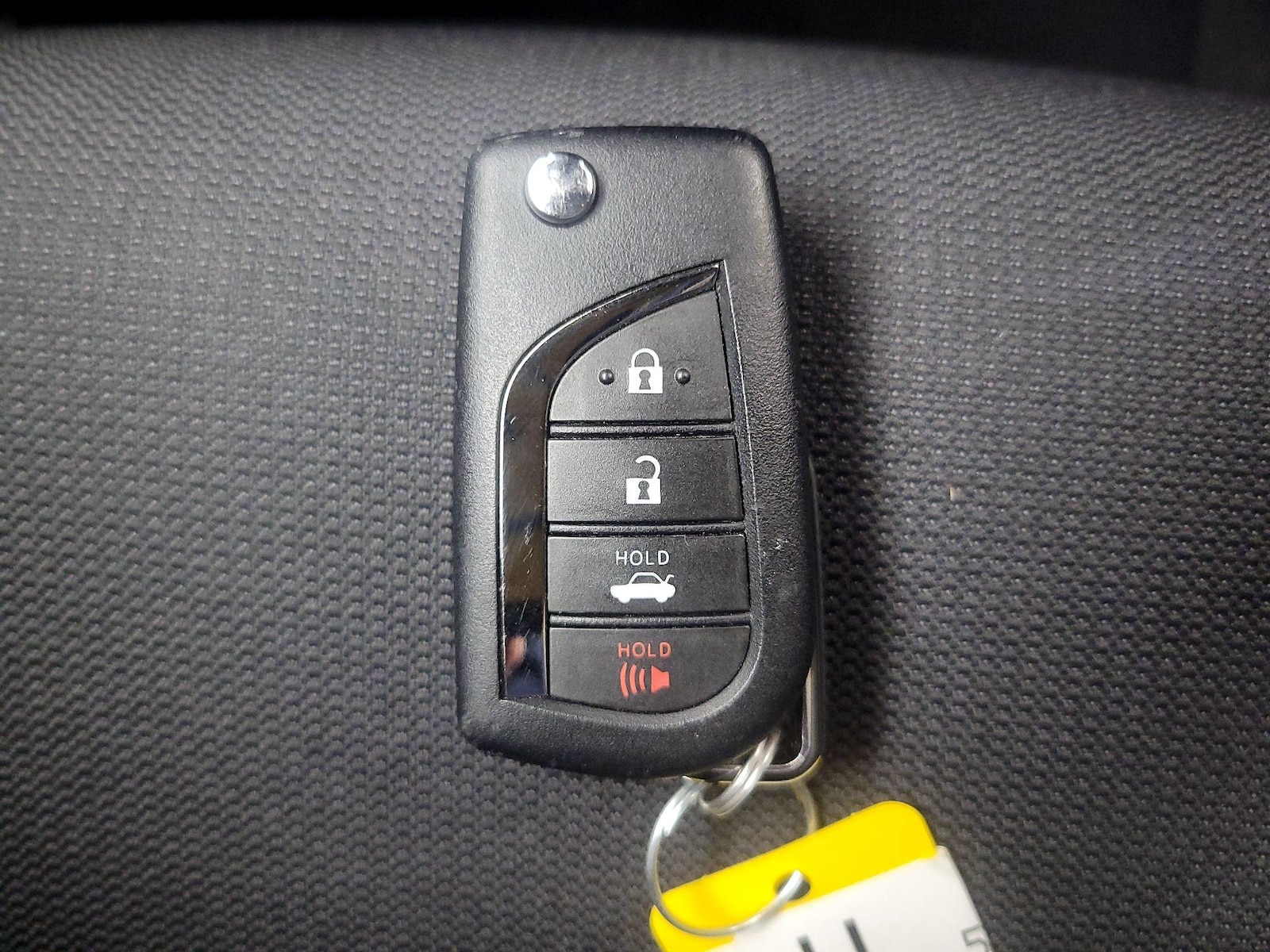 2026 Toyota Corolla LE - Photo 23
