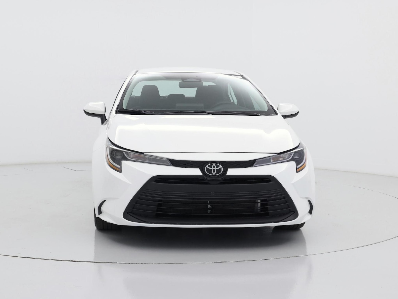 2026 Toyota Corolla LE - Photo 6
