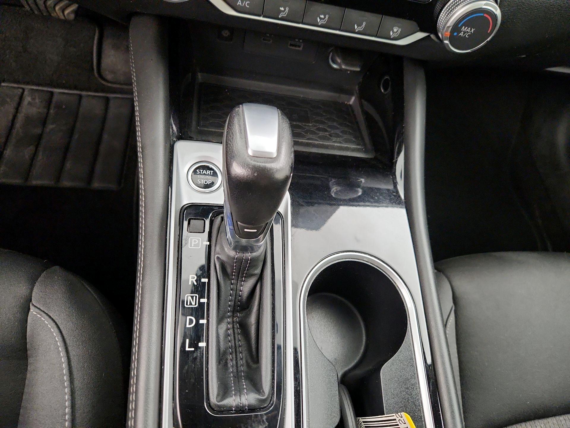 Thumbnail: 2024 Nissan Altima - 18