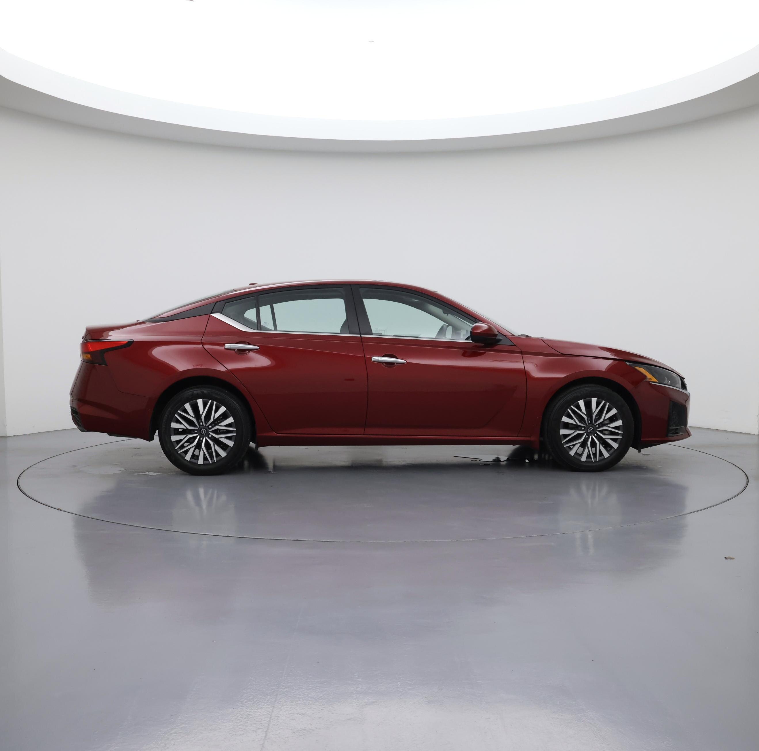 Thumbnail: 2024 Nissan Altima - 7