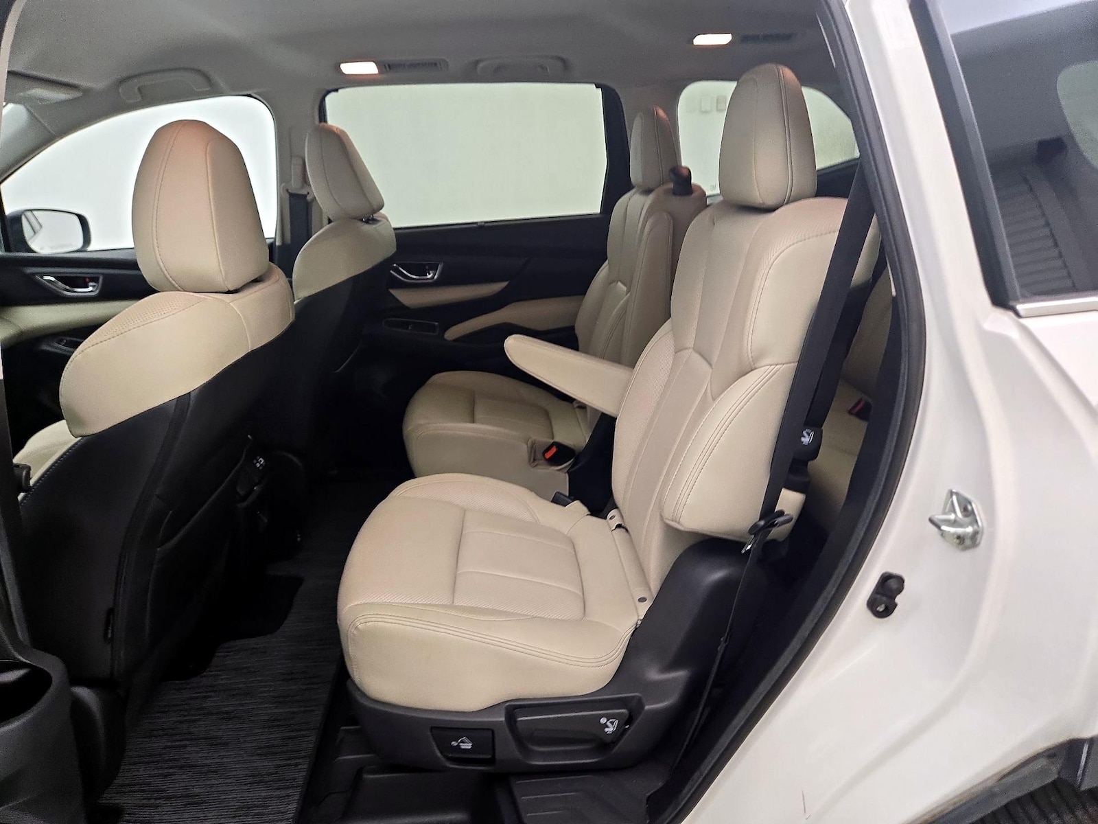 2023 Subaru Ascent Limited - Photo 20