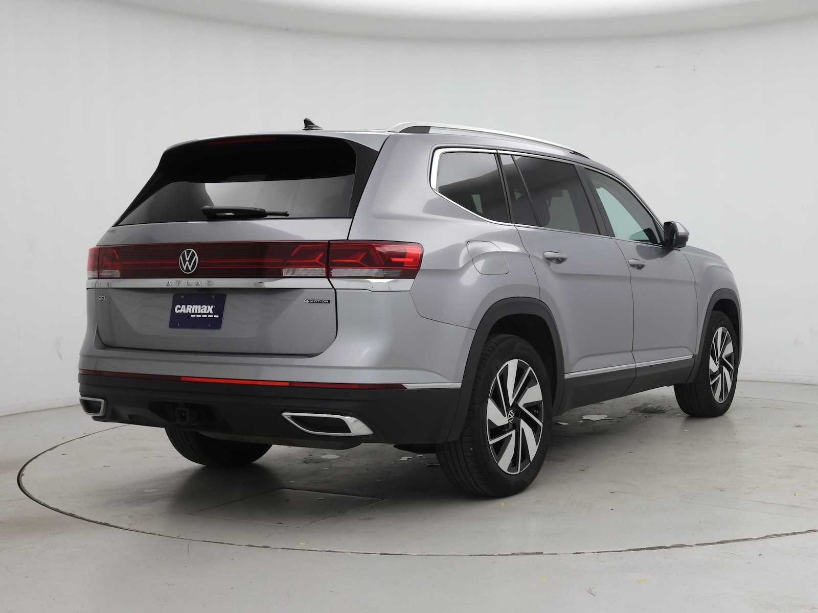 2025 Volkswagen Atlas SEL - Photo 9