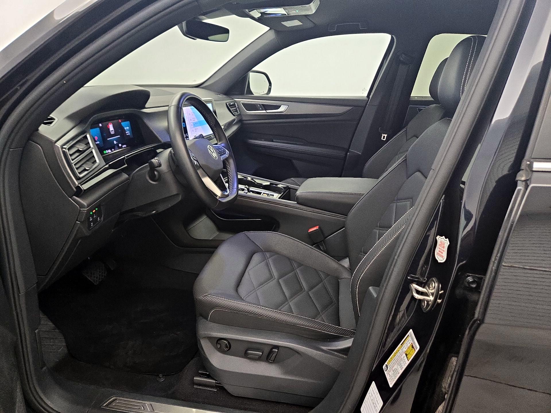 Thumbnail: 2025 Volkswagen Atlas - 11