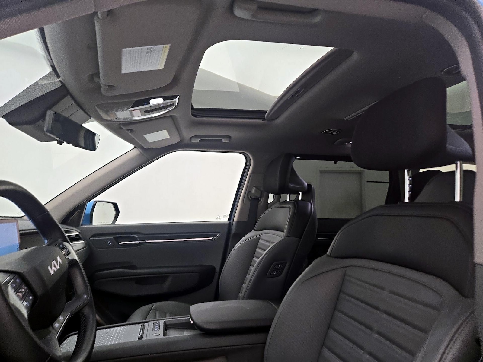 Sunroof(s) & Skylight(s)