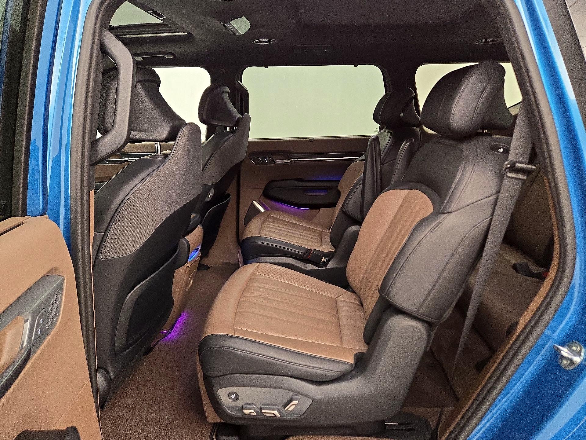 Thumbnail: 2024 Kia EV9 - 19