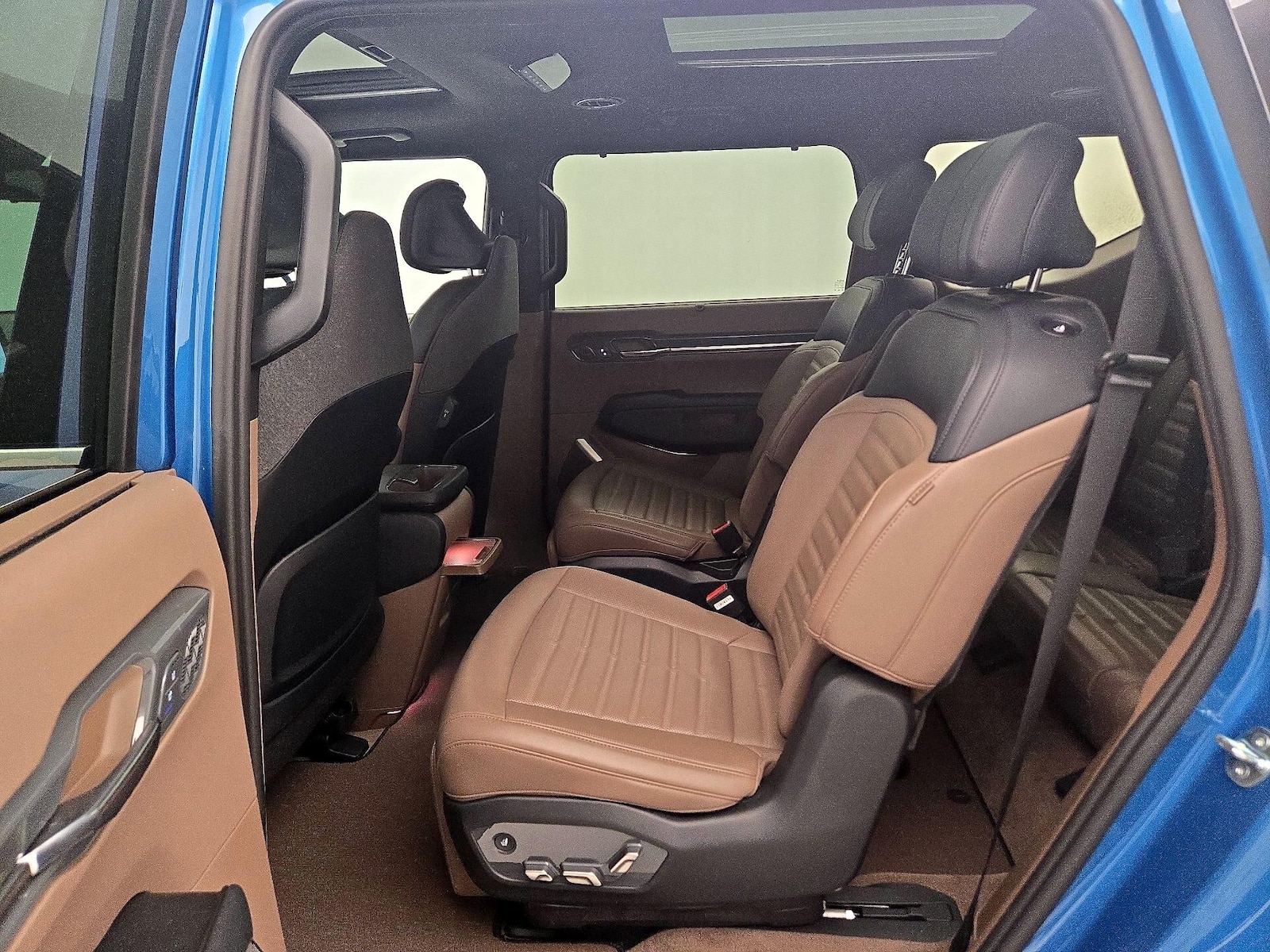 Rear Air Conditioning