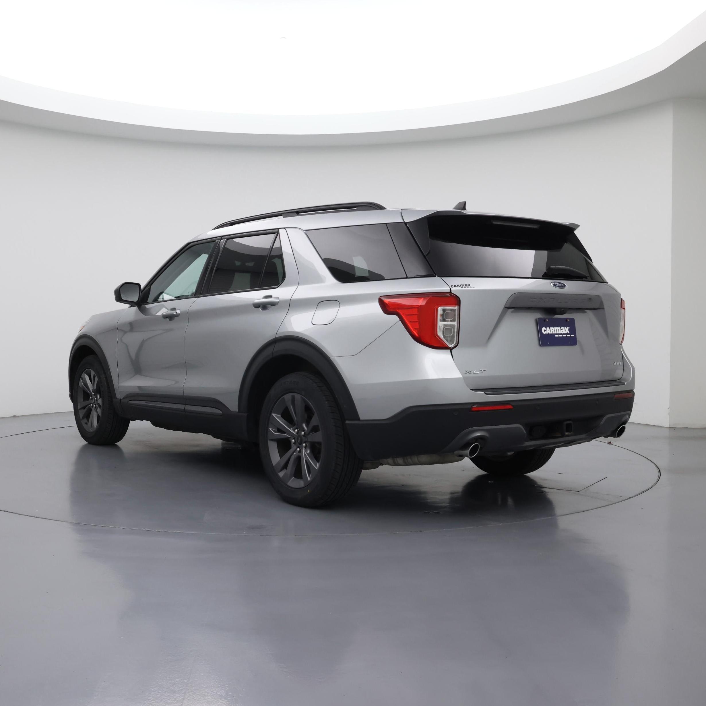 Thumbnail: 2023 Ford Explorer - 2