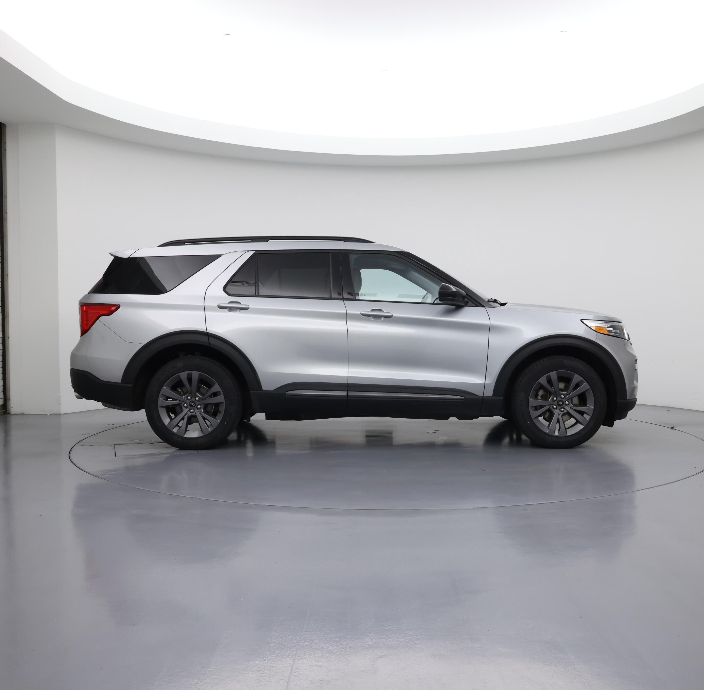 Thumbnail: 2023 Ford Explorer - 7