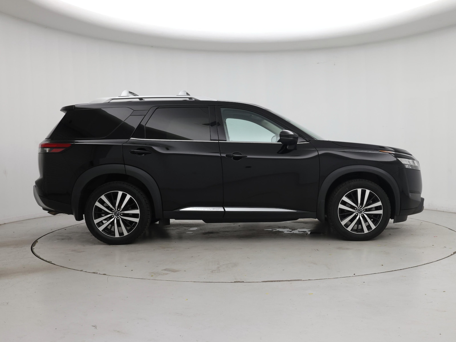 2023 Nissan Pathfinder Platinum - Photo 8