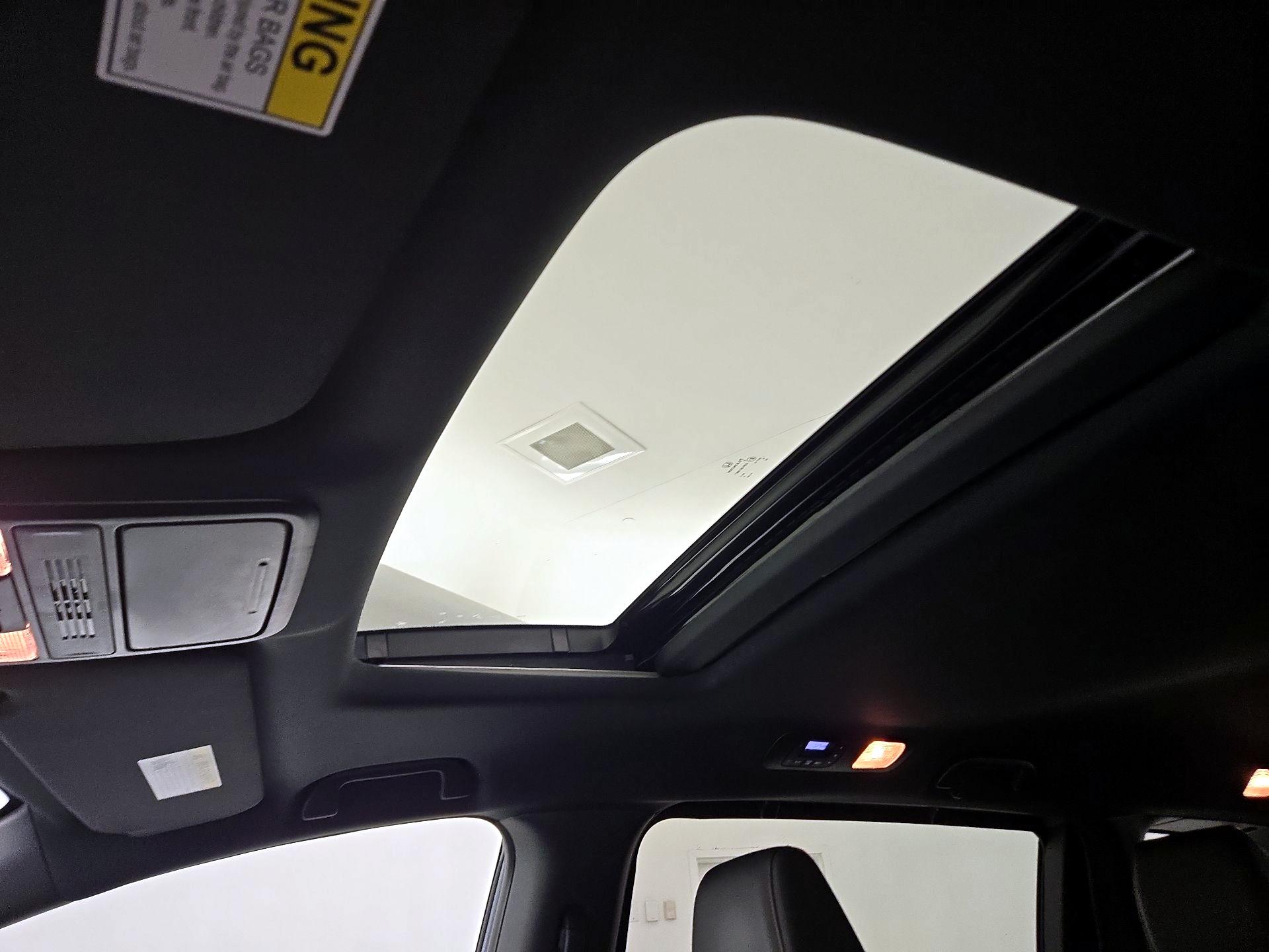 Thumbnail: 2025 Honda Odyssey - 19