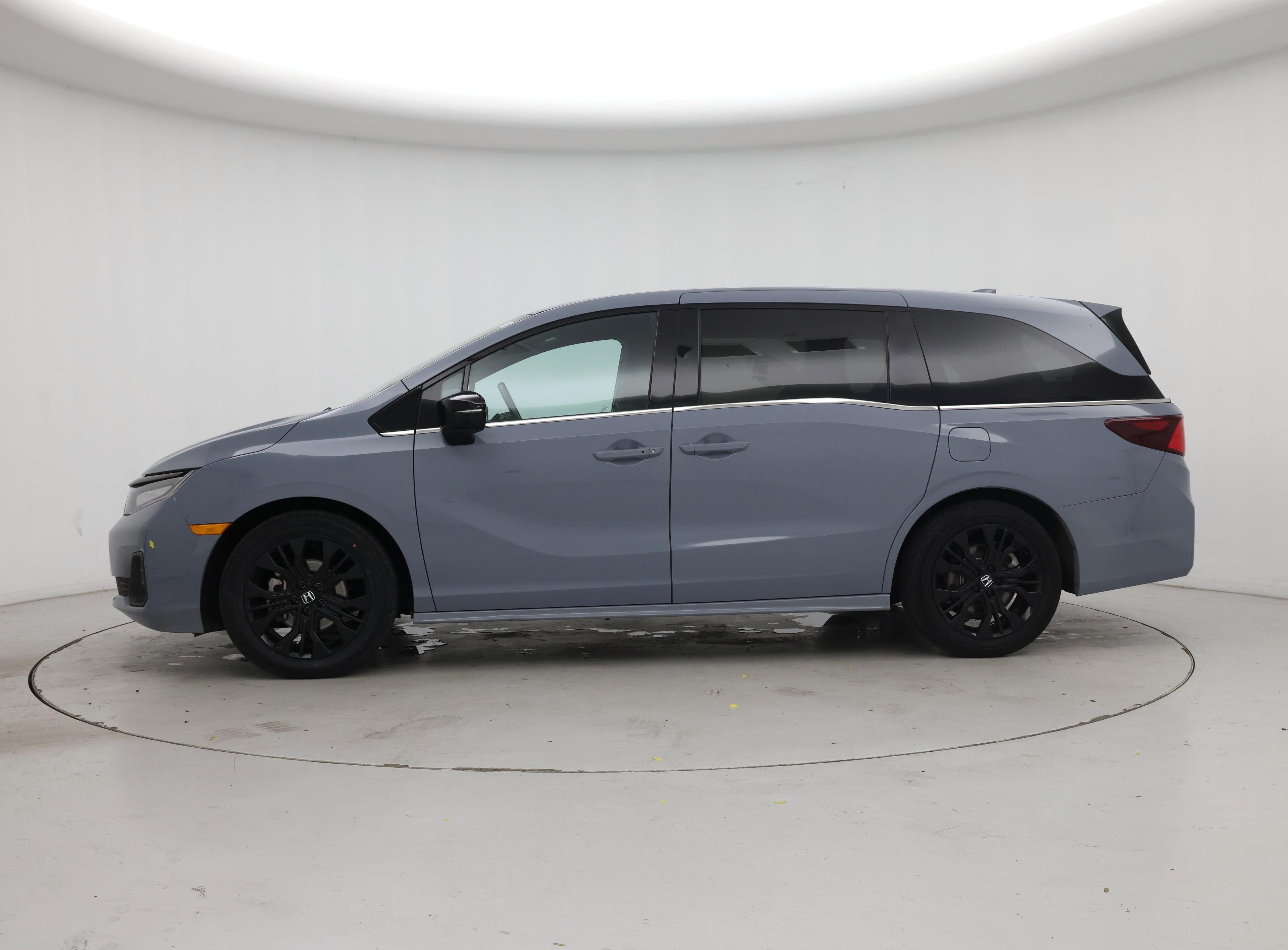 Thumbnail: 2025 Honda Odyssey - 3