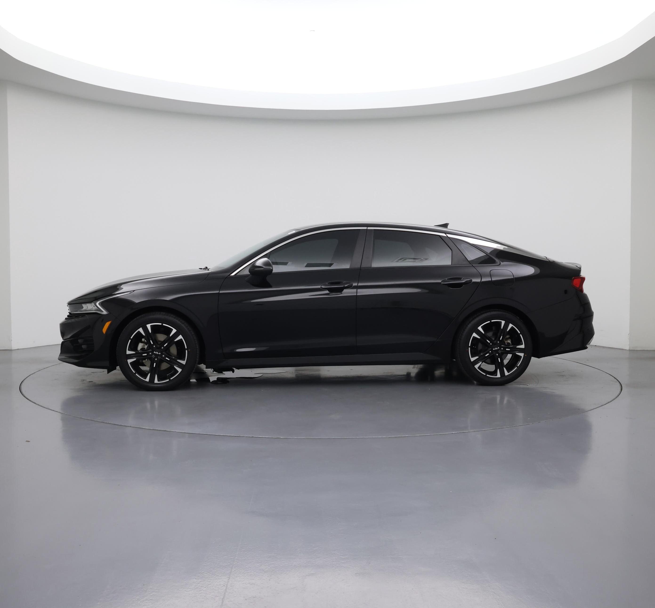 Thumbnail: 2024 Kia K5 - 3