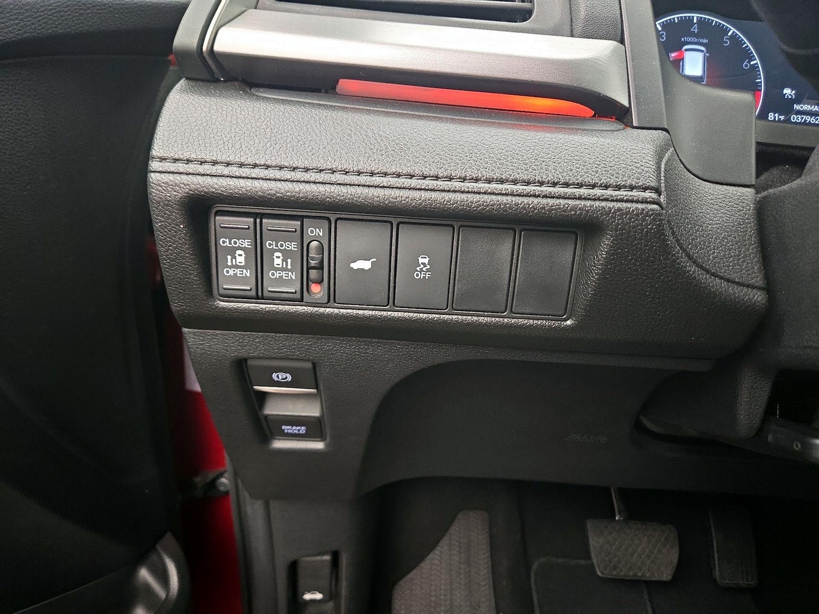 2025 Honda Odyssey Sport L - Photo 14