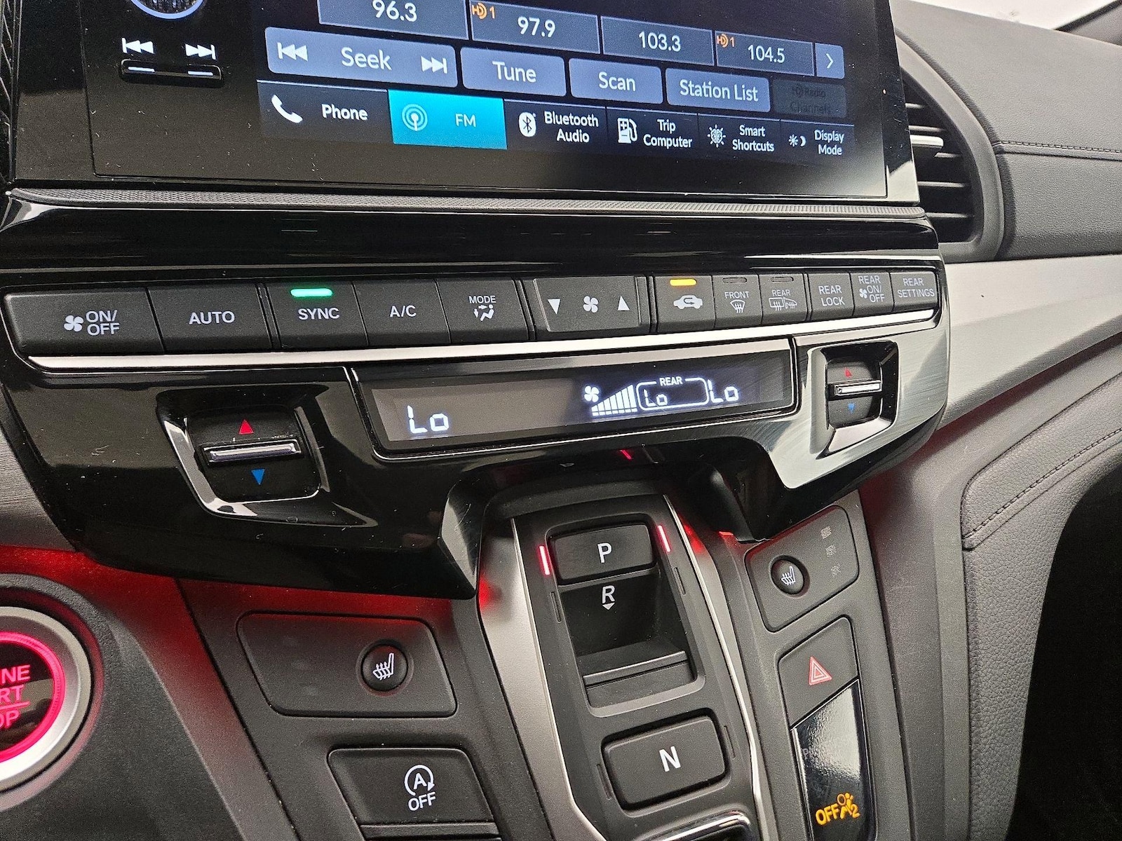 2025 Honda Odyssey Sport L - Photo 17
