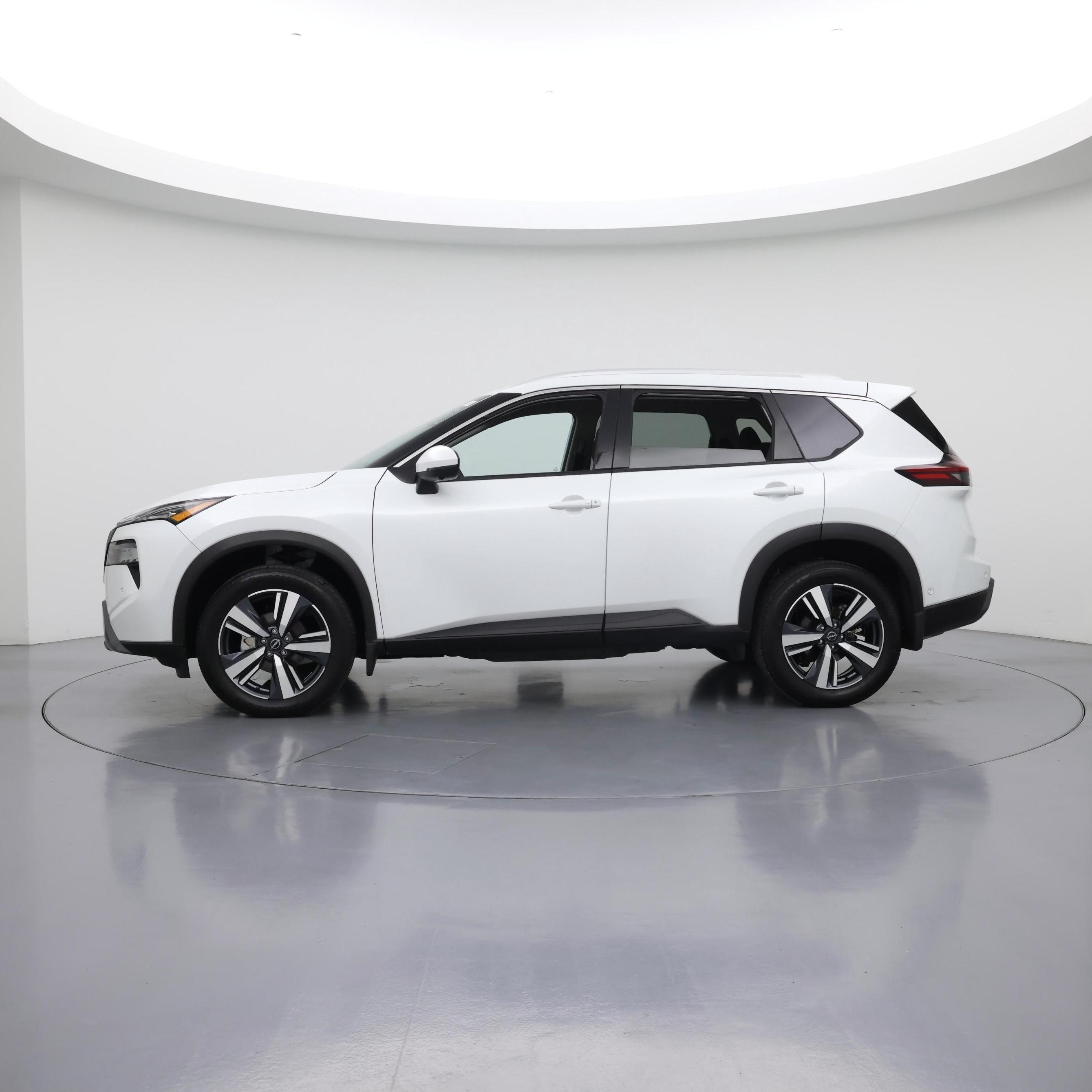 Thumbnail: 2024 Nissan Rogue - 3