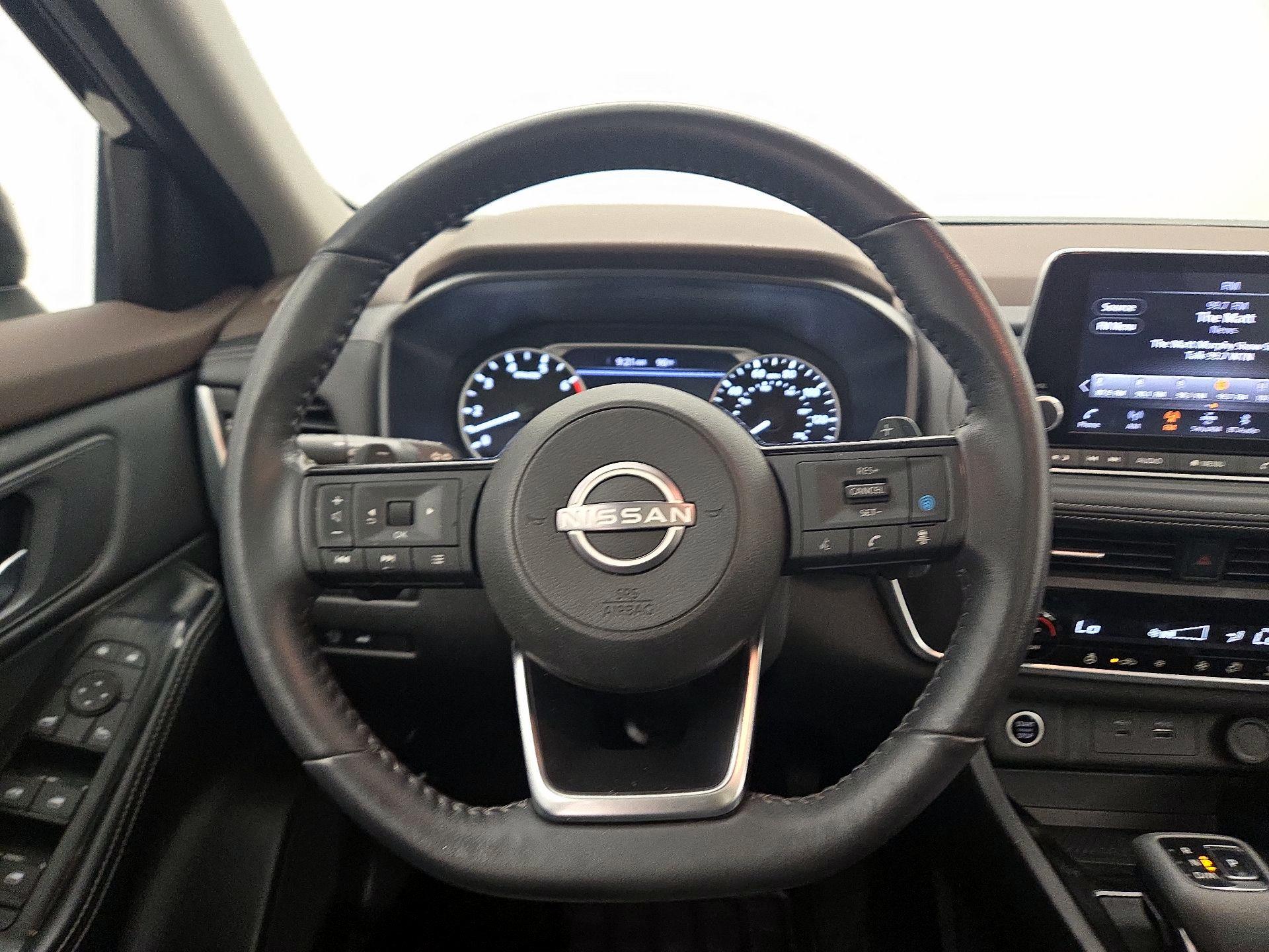 Thumbnail: 2023 Nissan Rogue - 10