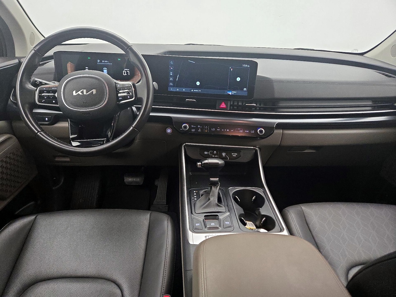 2025 Kia Carnival LXS - Photo 10