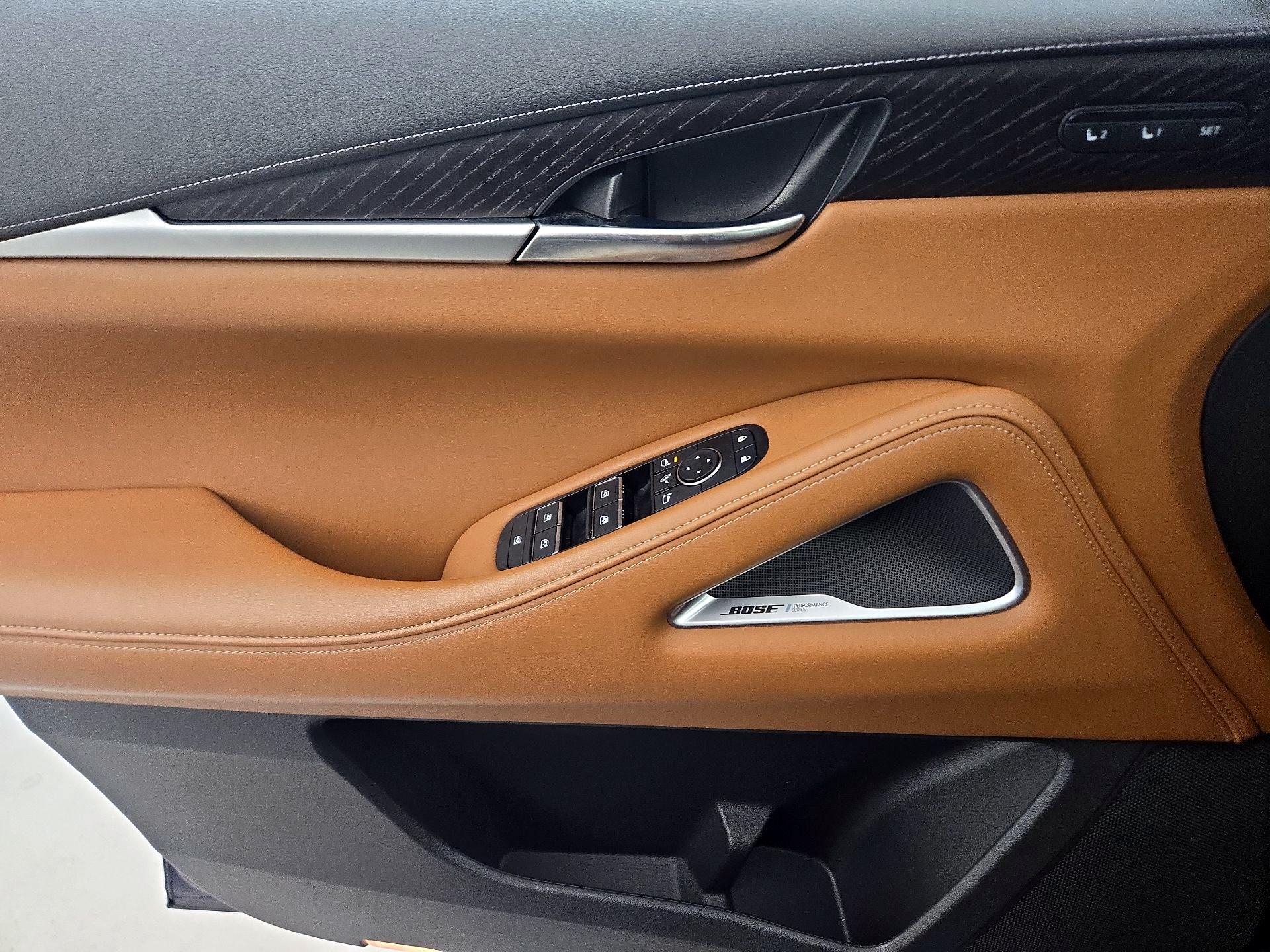 Thumbnail: 2023 INFINITI QX60 - 12