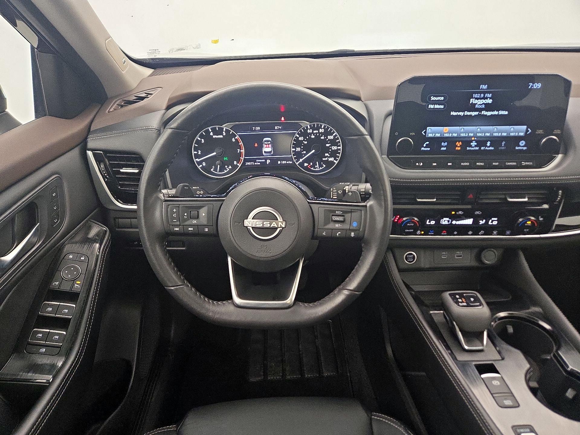 Thumbnail: 2023 Nissan Rogue - 10