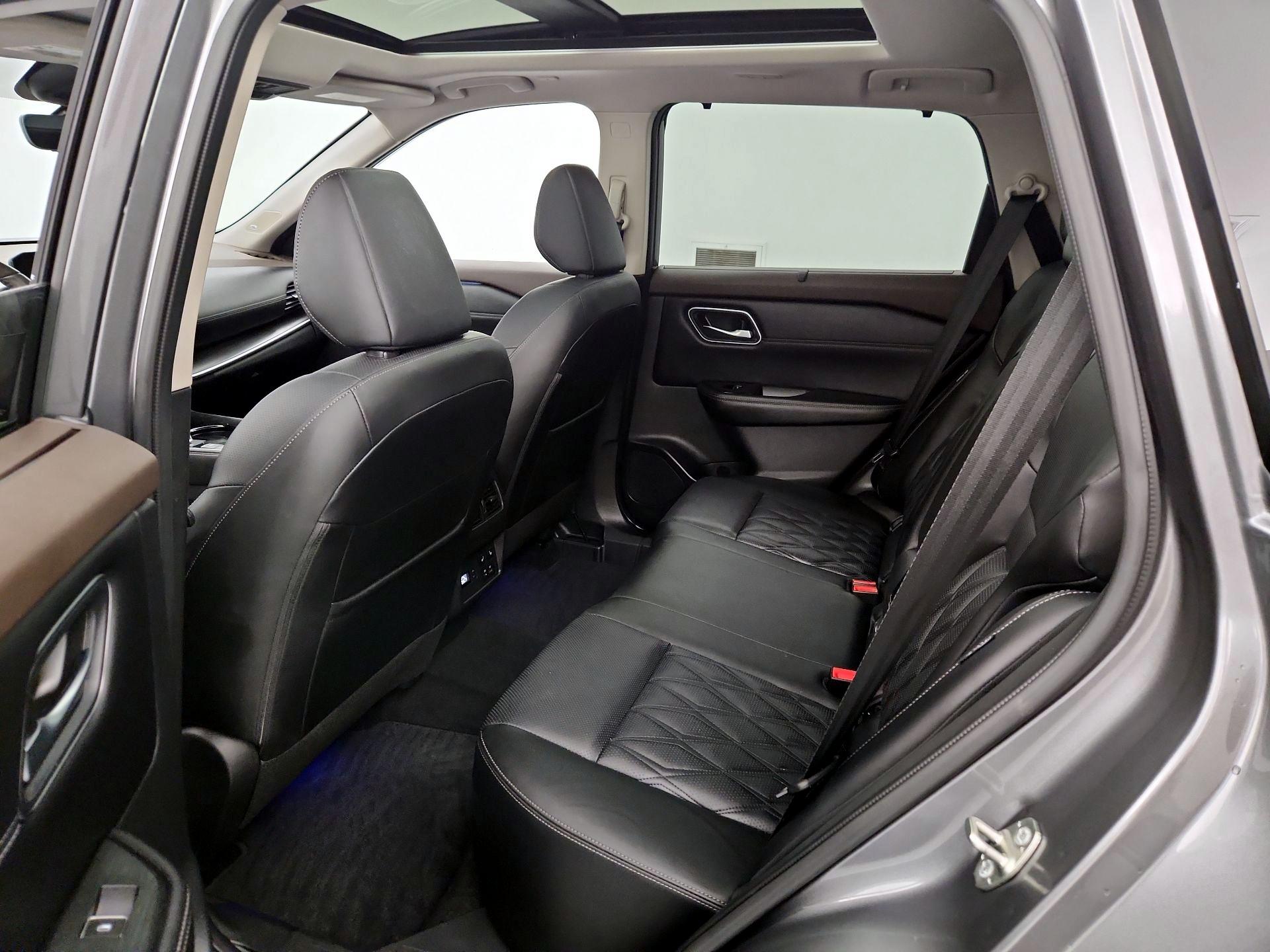Thumbnail: 2023 Nissan Rogue - 17
