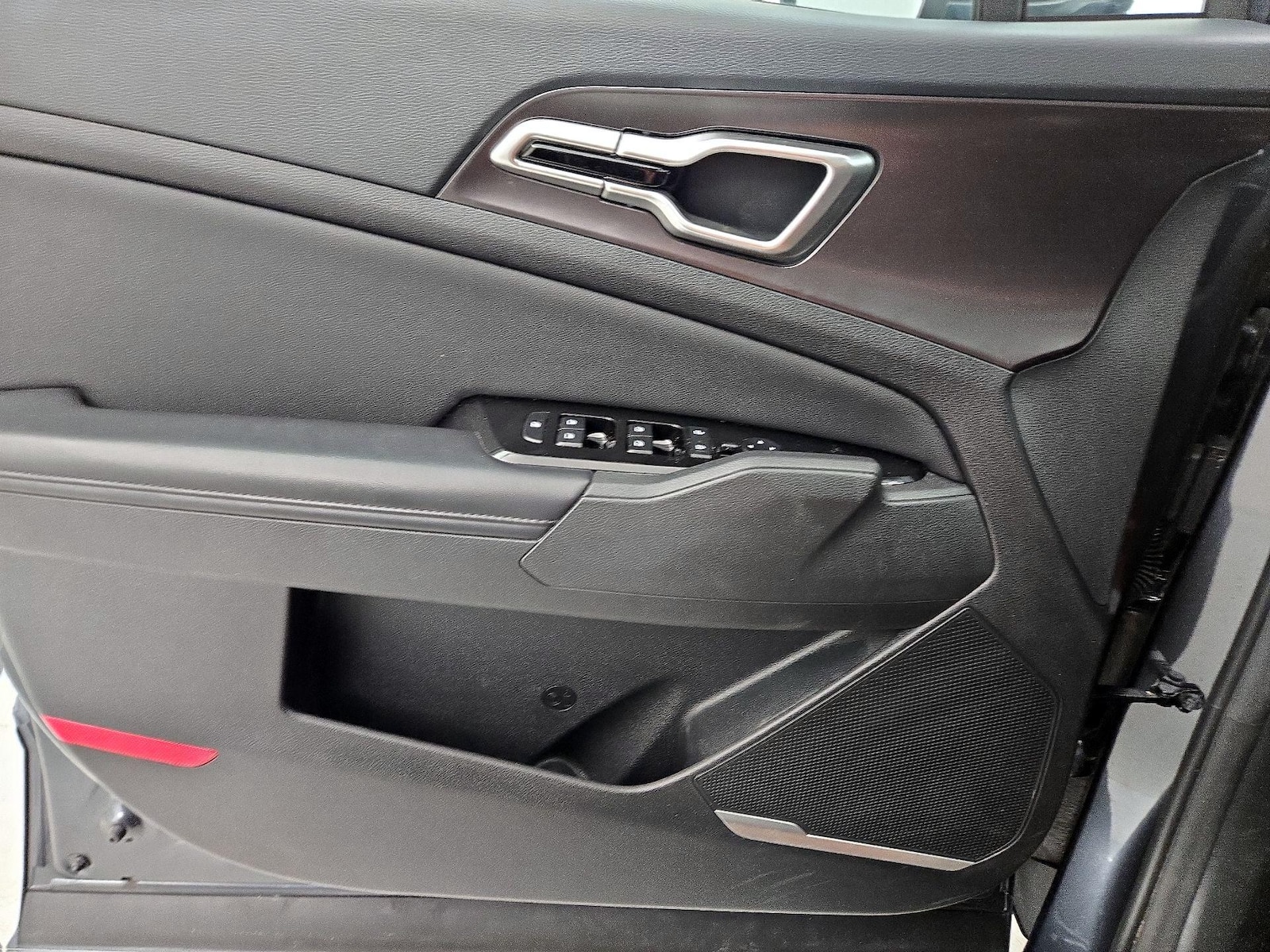 2023 Kia Sportage EX - Photo 13