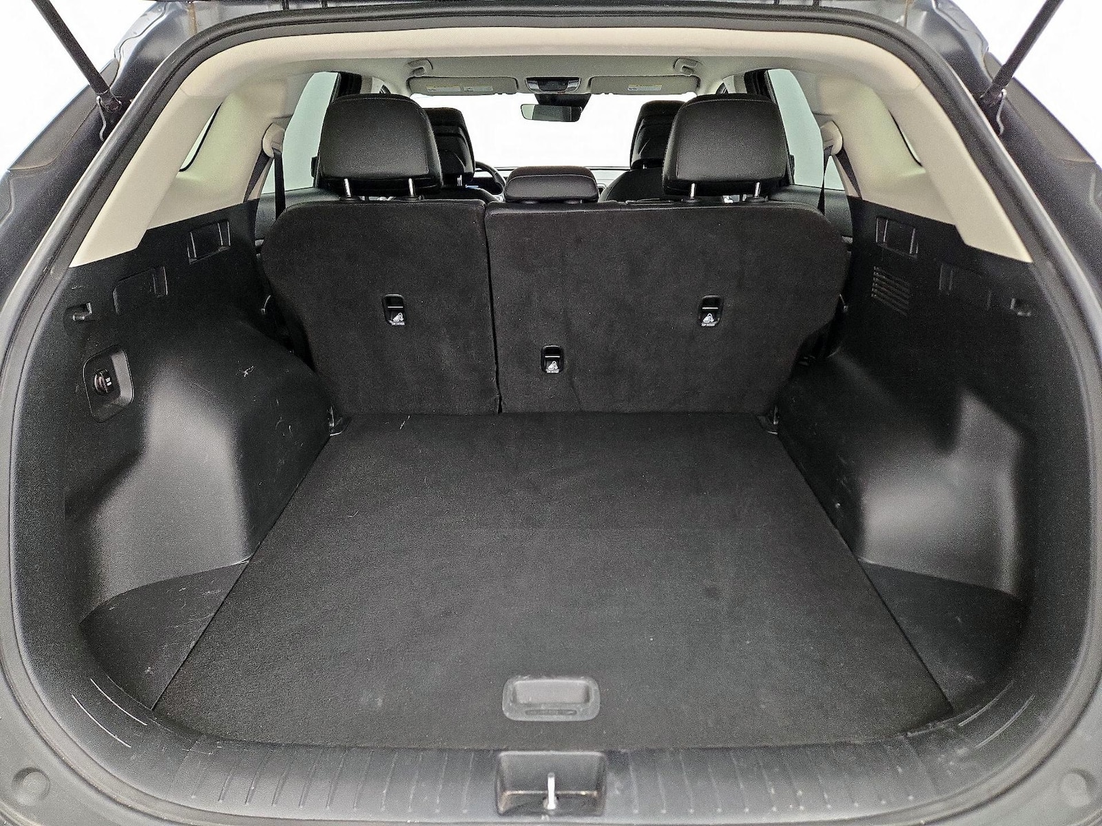 2023 Kia Sportage EX - Photo 22