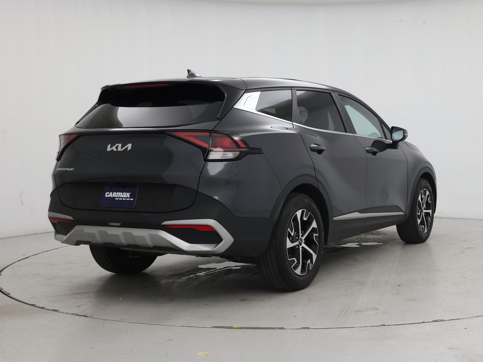 2023 Kia Sportage EX - Photo 9