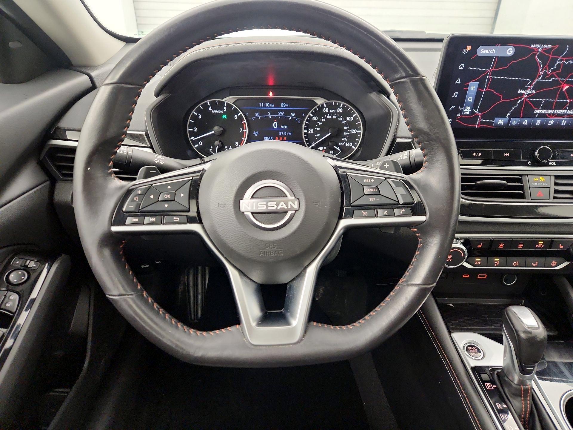 Thumbnail: 2023 Nissan Altima - 10