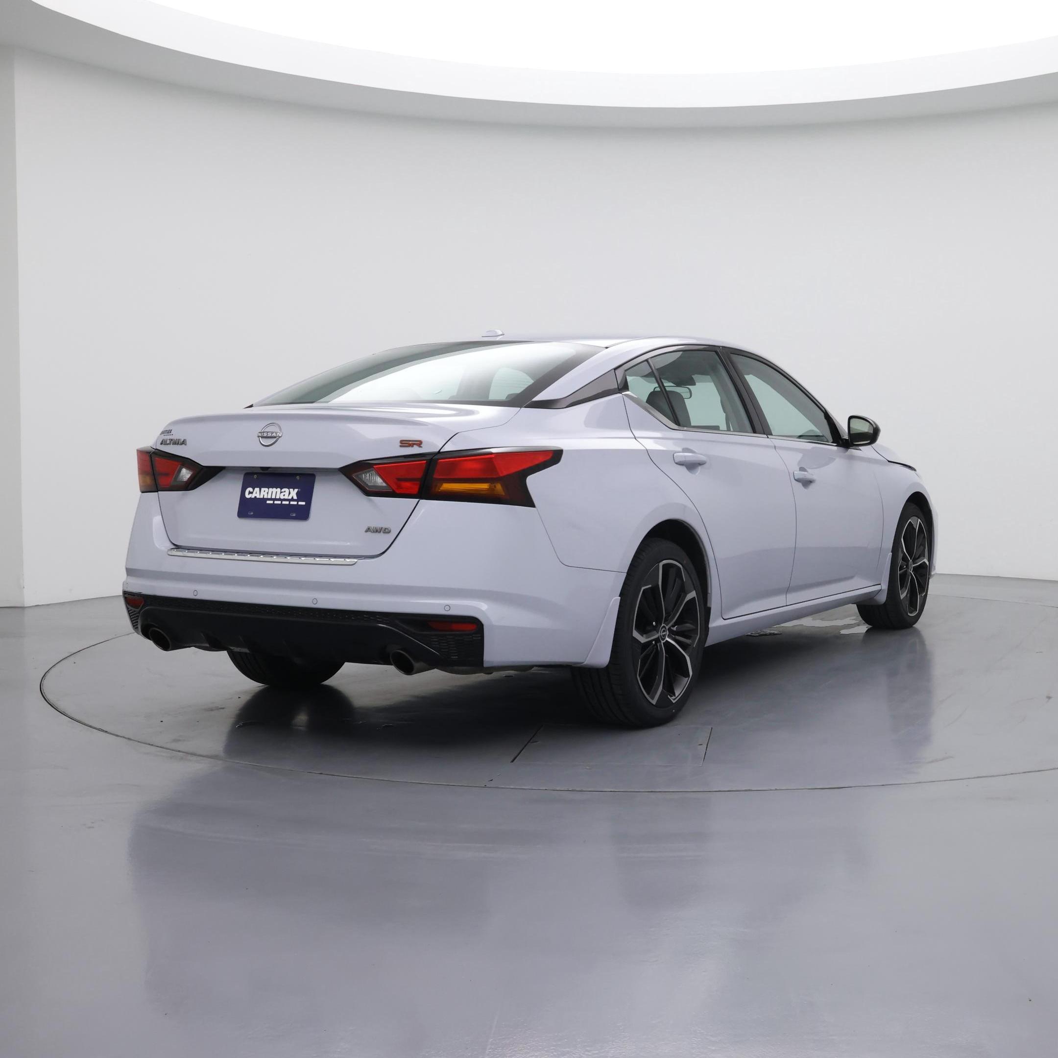 Thumbnail: 2023 Nissan Altima - 8