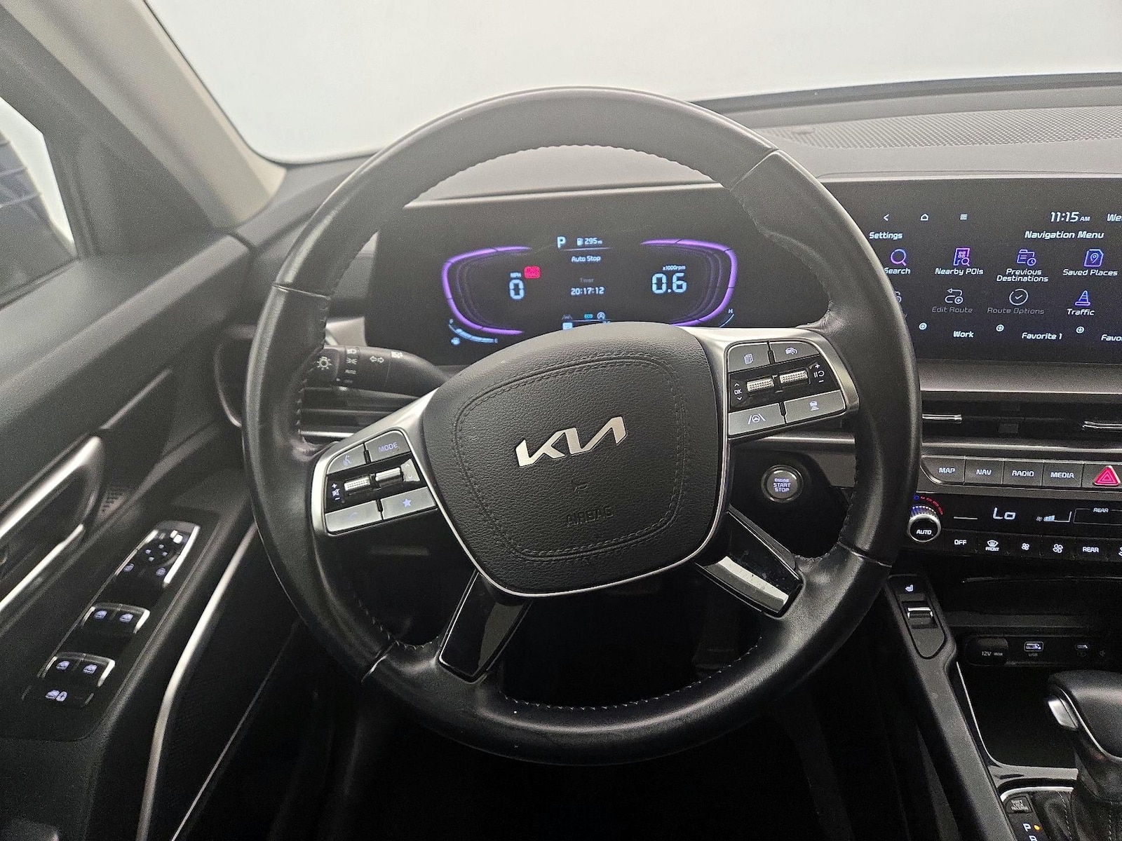 2025 Kia Telluride S - Photo 11