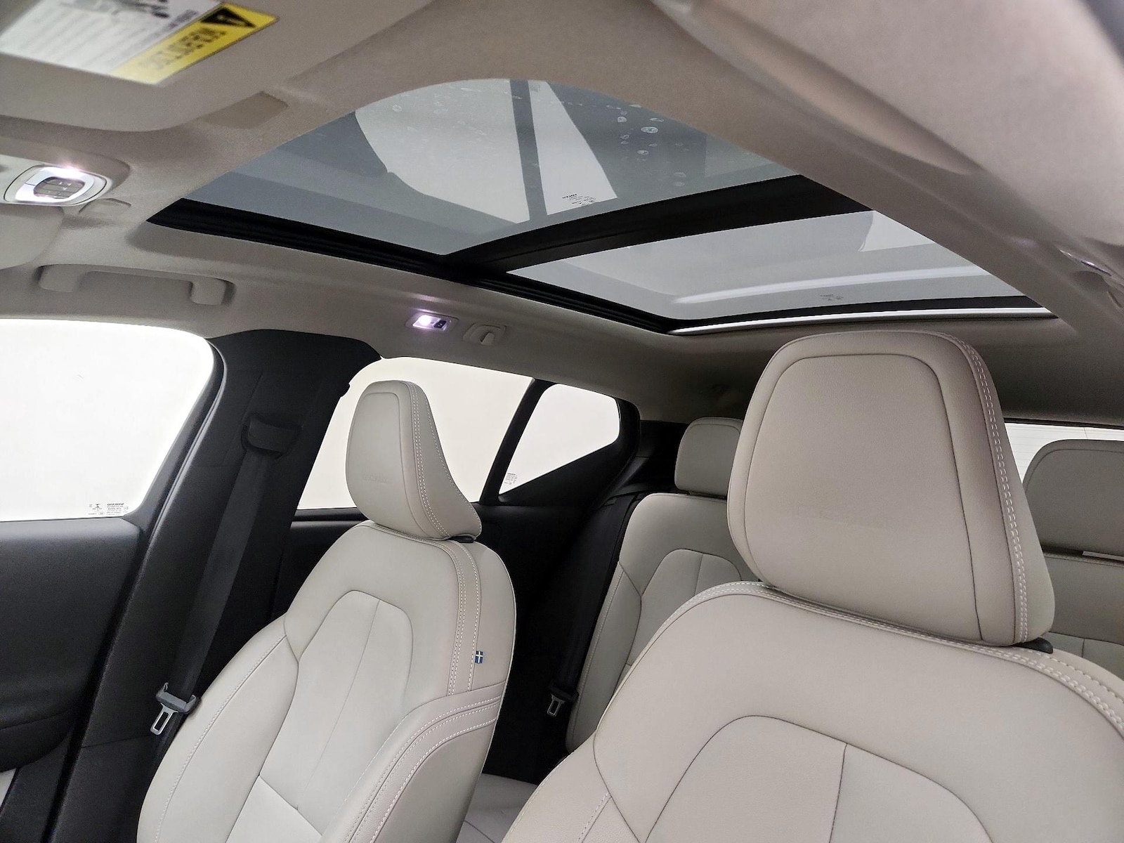 2020 Volvo XC40 Inscription - Photo 19
