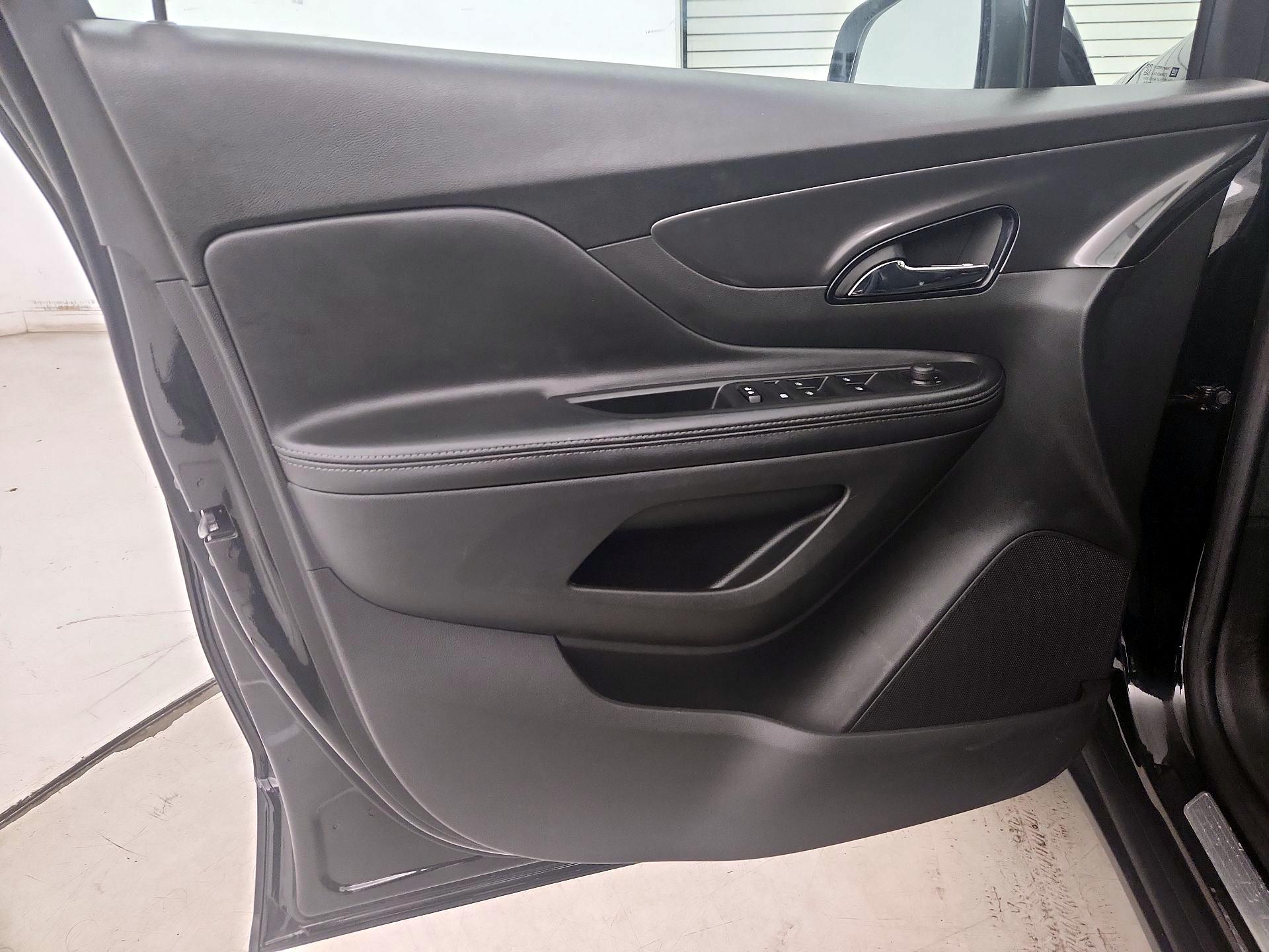 Thumbnail: 2021 Buick Encore - 10