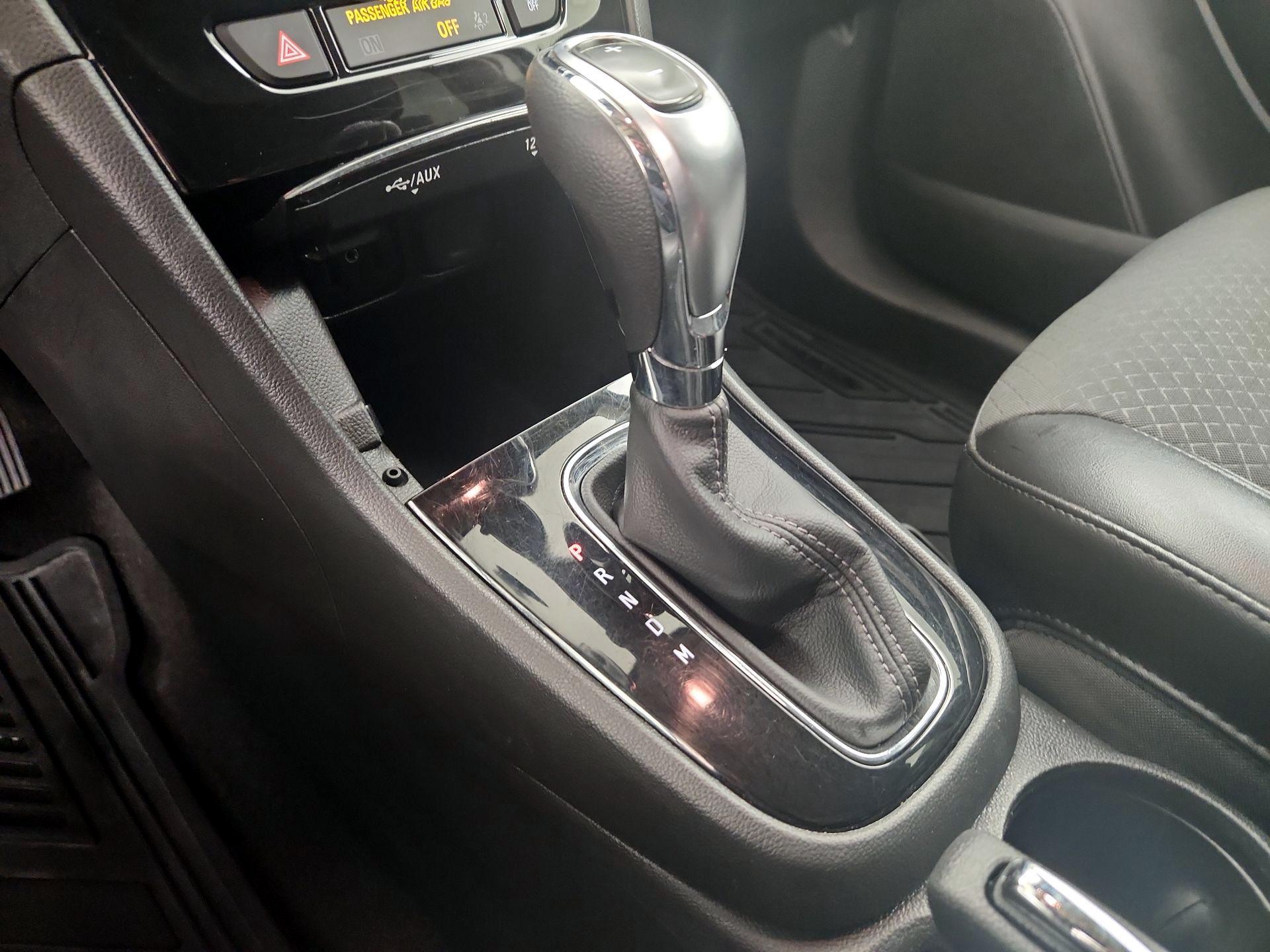 Thumbnail: 2021 Buick Encore - 15