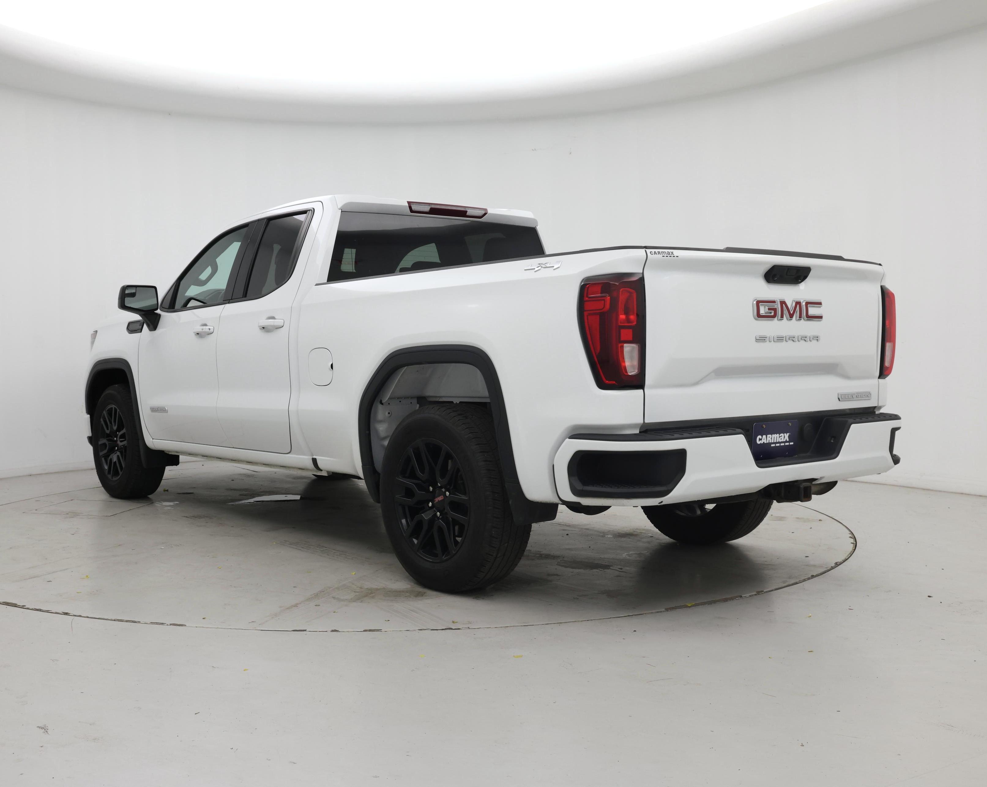 Thumbnail: 2023 GMC Sierra 1500 - 2