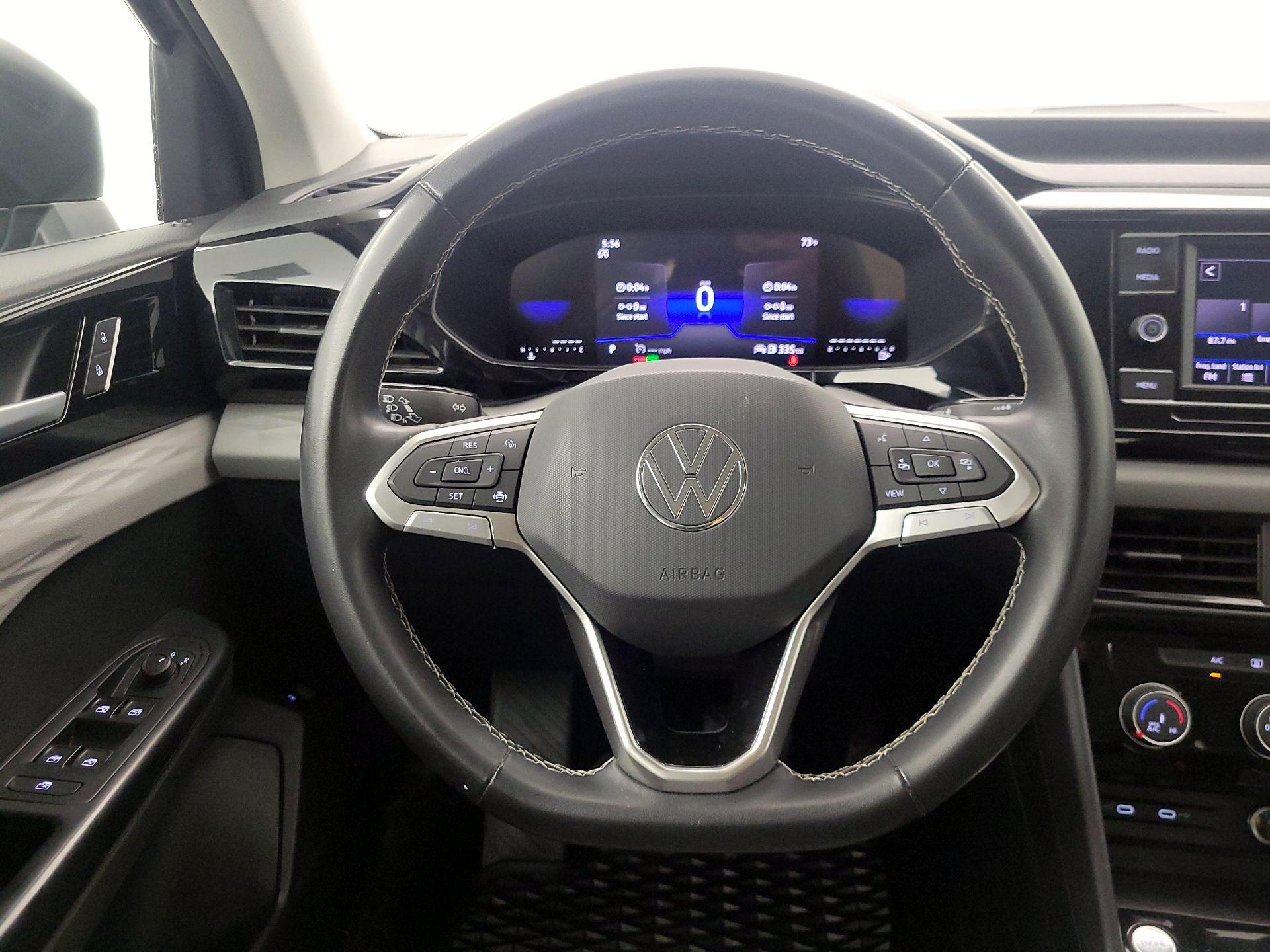 Thumbnail: 2023 Volkswagen Taos - 10