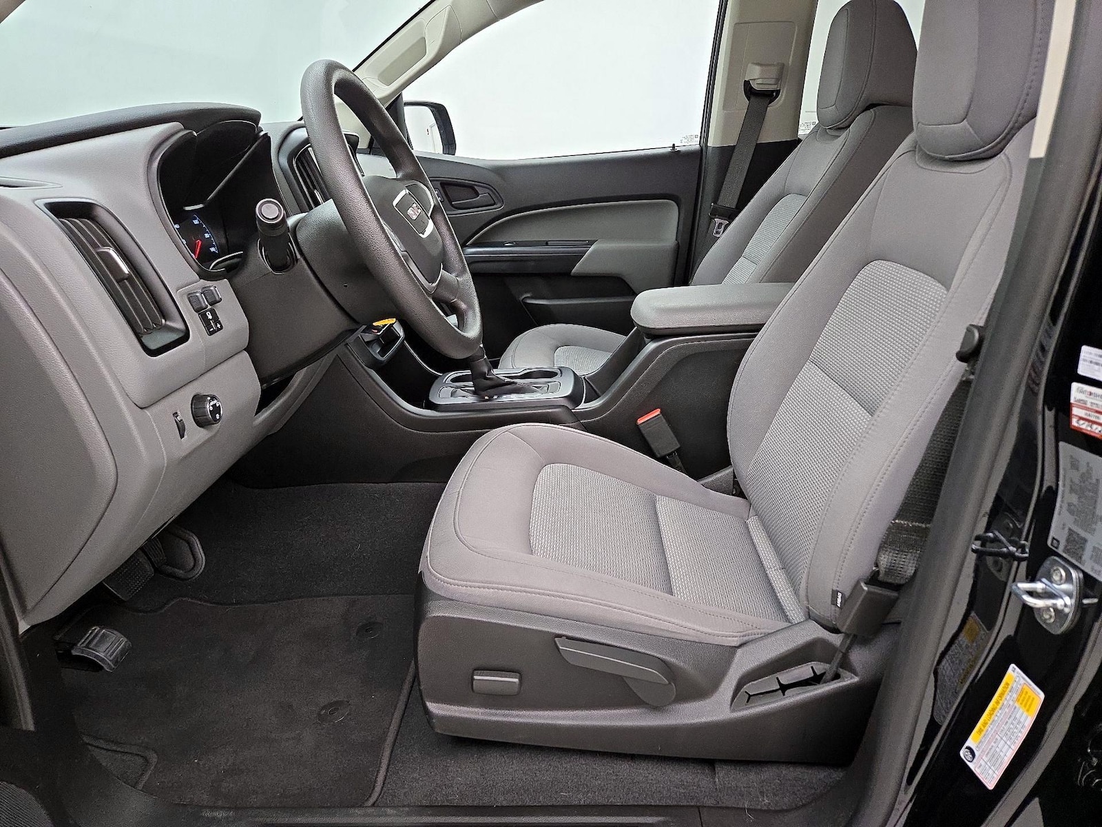Power Seat(s) & Side Airbags