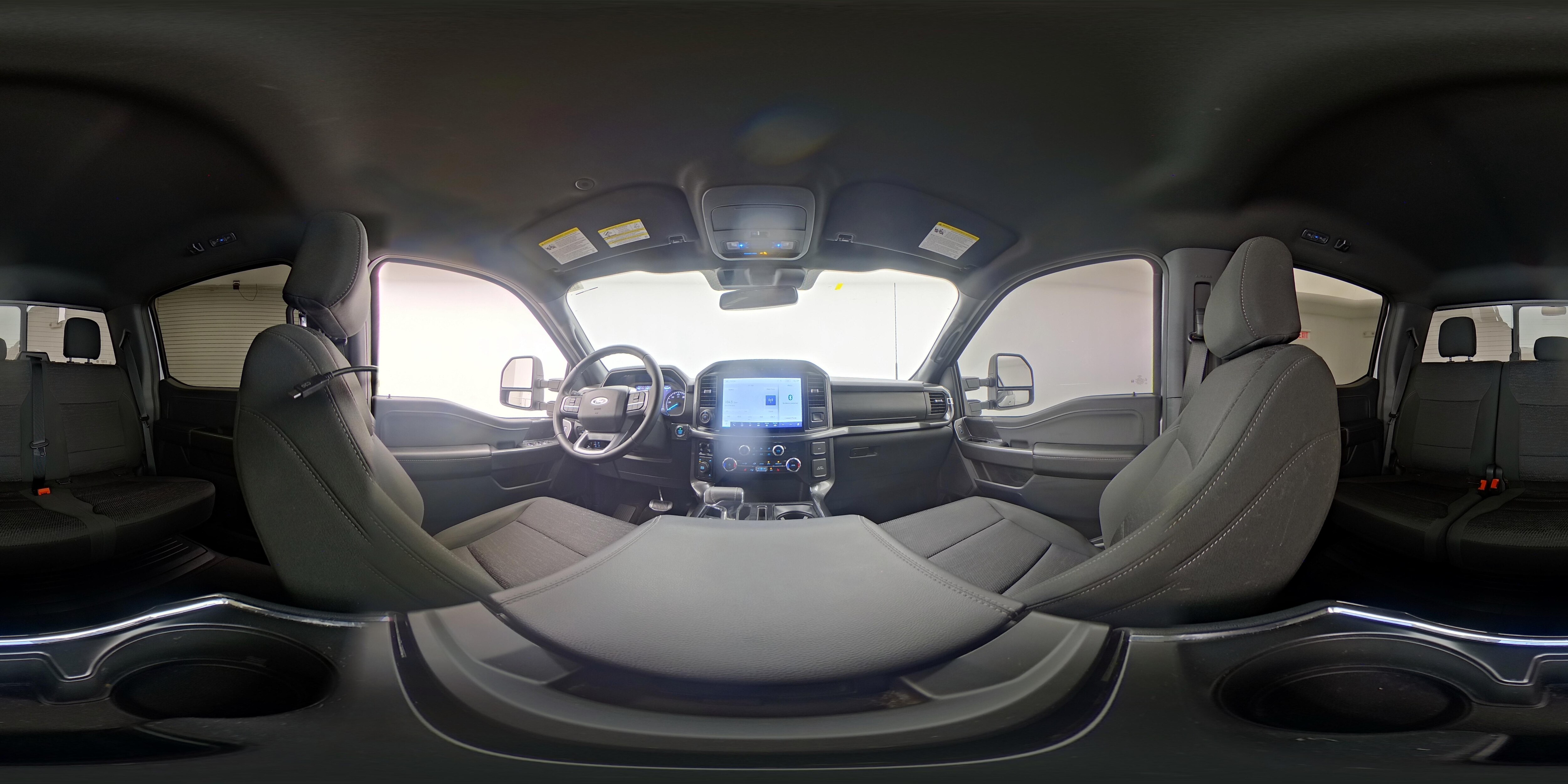 2023 Ford F-150 XLT - Photo 25