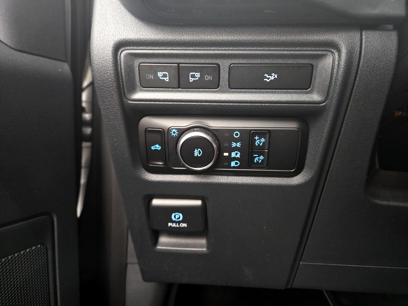 2023 Ford F-150 XLT - Photo 14