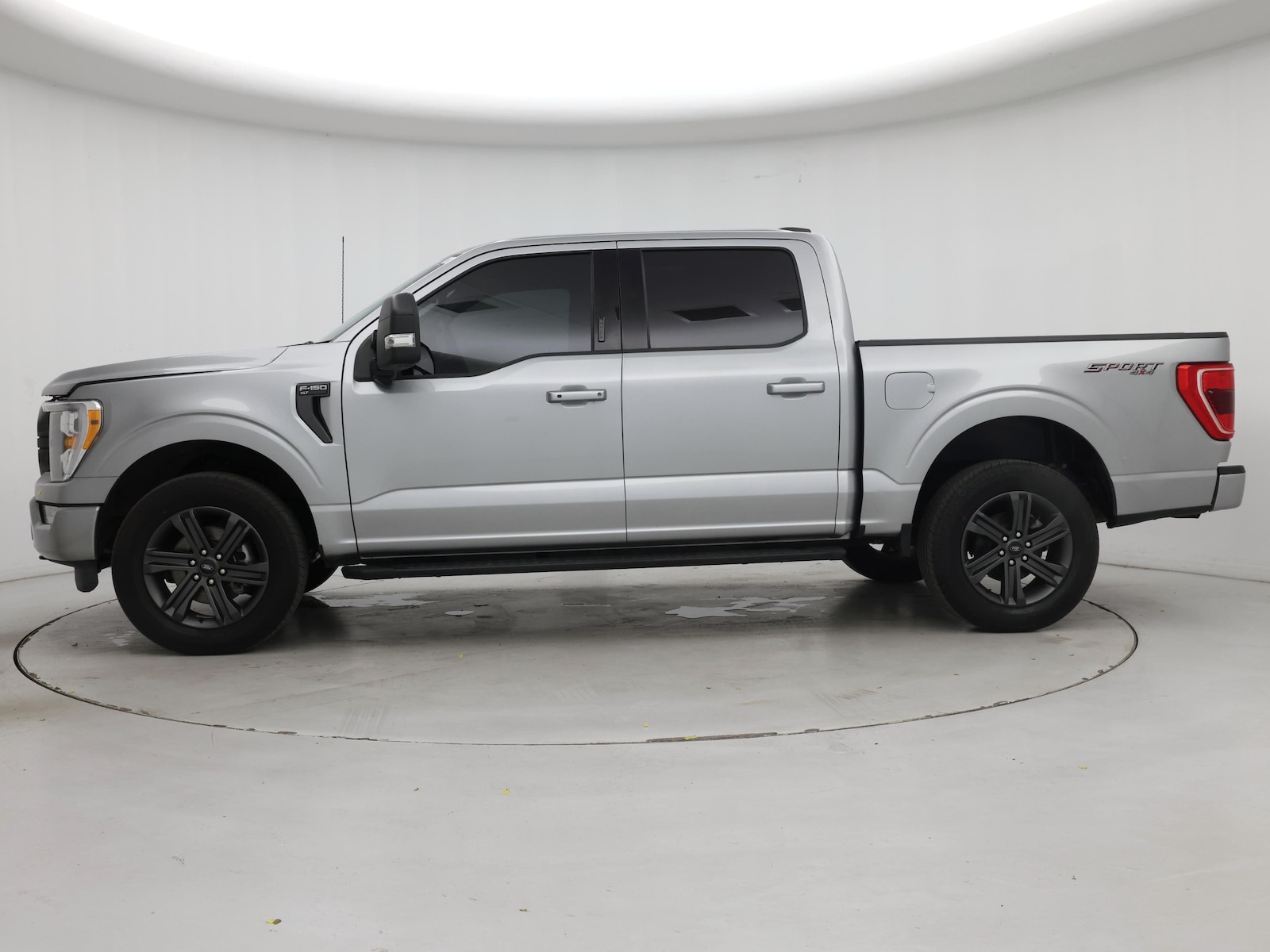 2023 Ford F-150 XLT - Photo 4