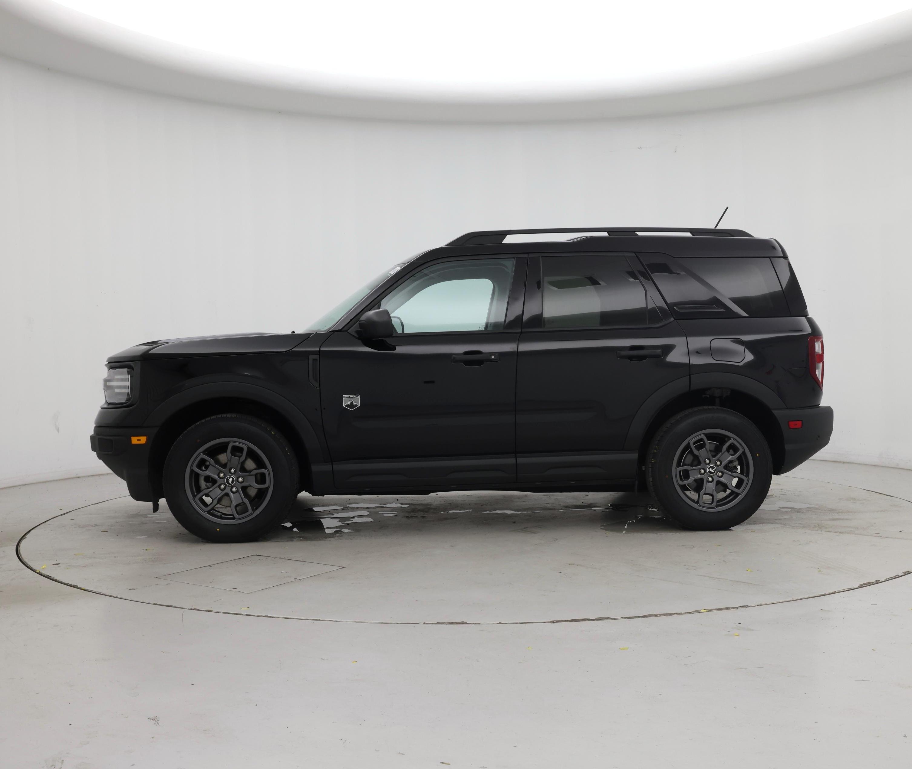Thumbnail: 2022 Ford Bronco Sport - 3