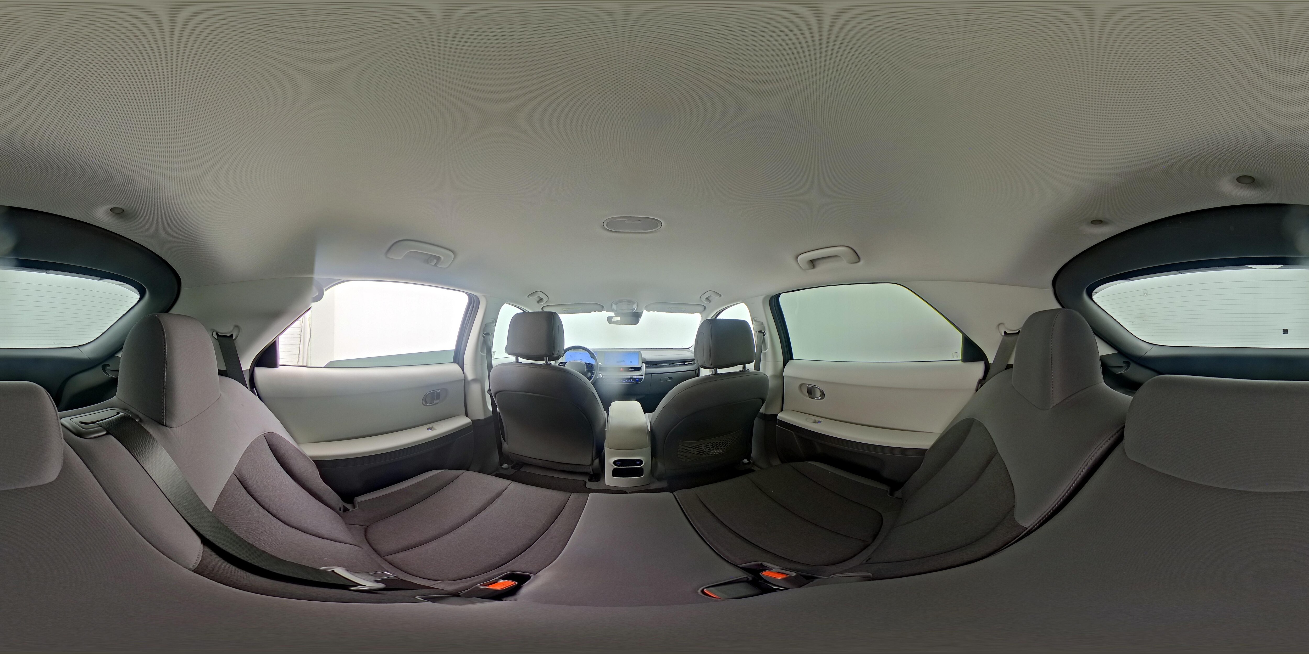 2024 Hyundai IONIQ 5 SEL - Photo 17