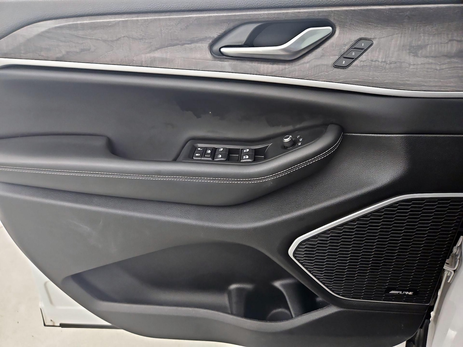 2023 Jeep Grand Cherokee Limited - Photo 13