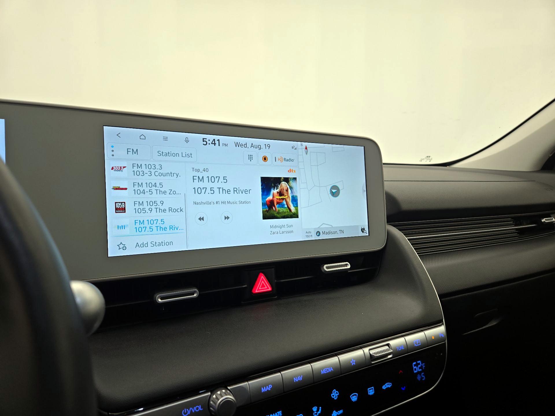 Thumbnail: 2024 Hyundai Ioniq 5 - 16
